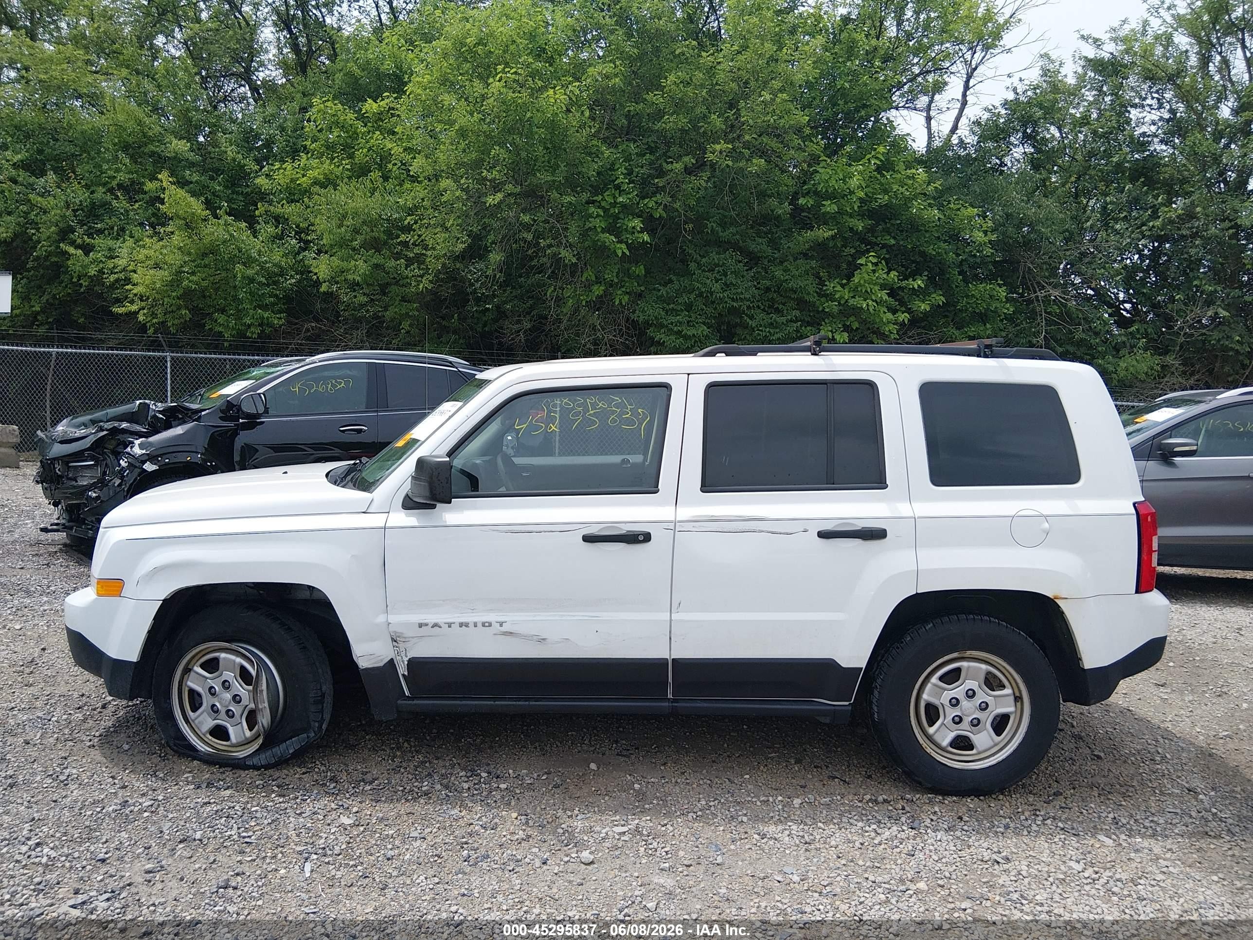 2015 Jeep Patriot Sport White vin: 1C4NJPBA5FD326119