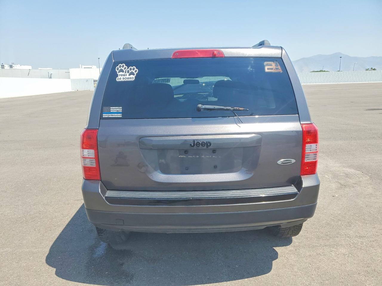 2015 Jeep Patriot Sport Gray vin: 1C4NJPBA5FD372713