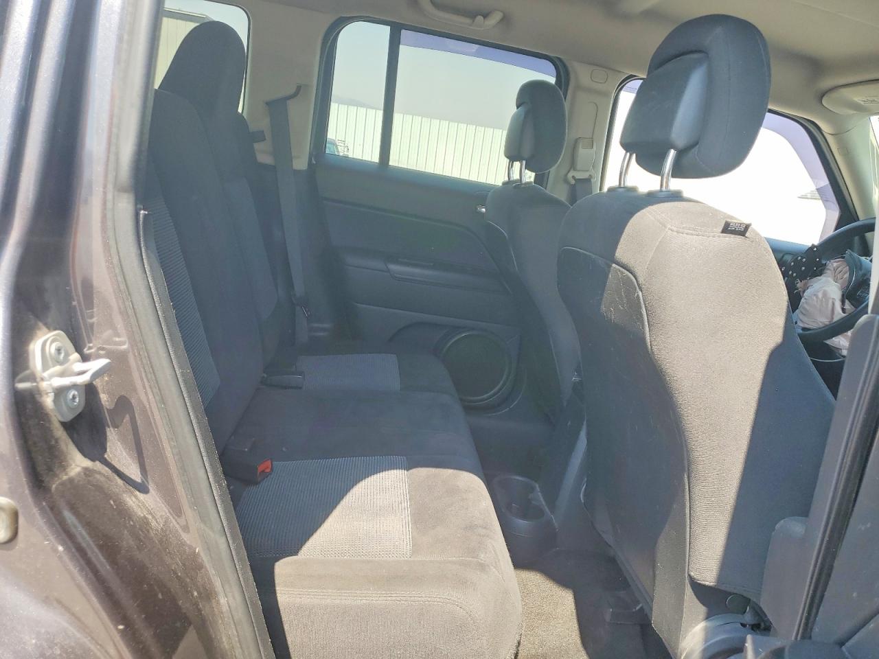 2015 Jeep Patriot Sport Gray vin: 1C4NJPBA5FD372713