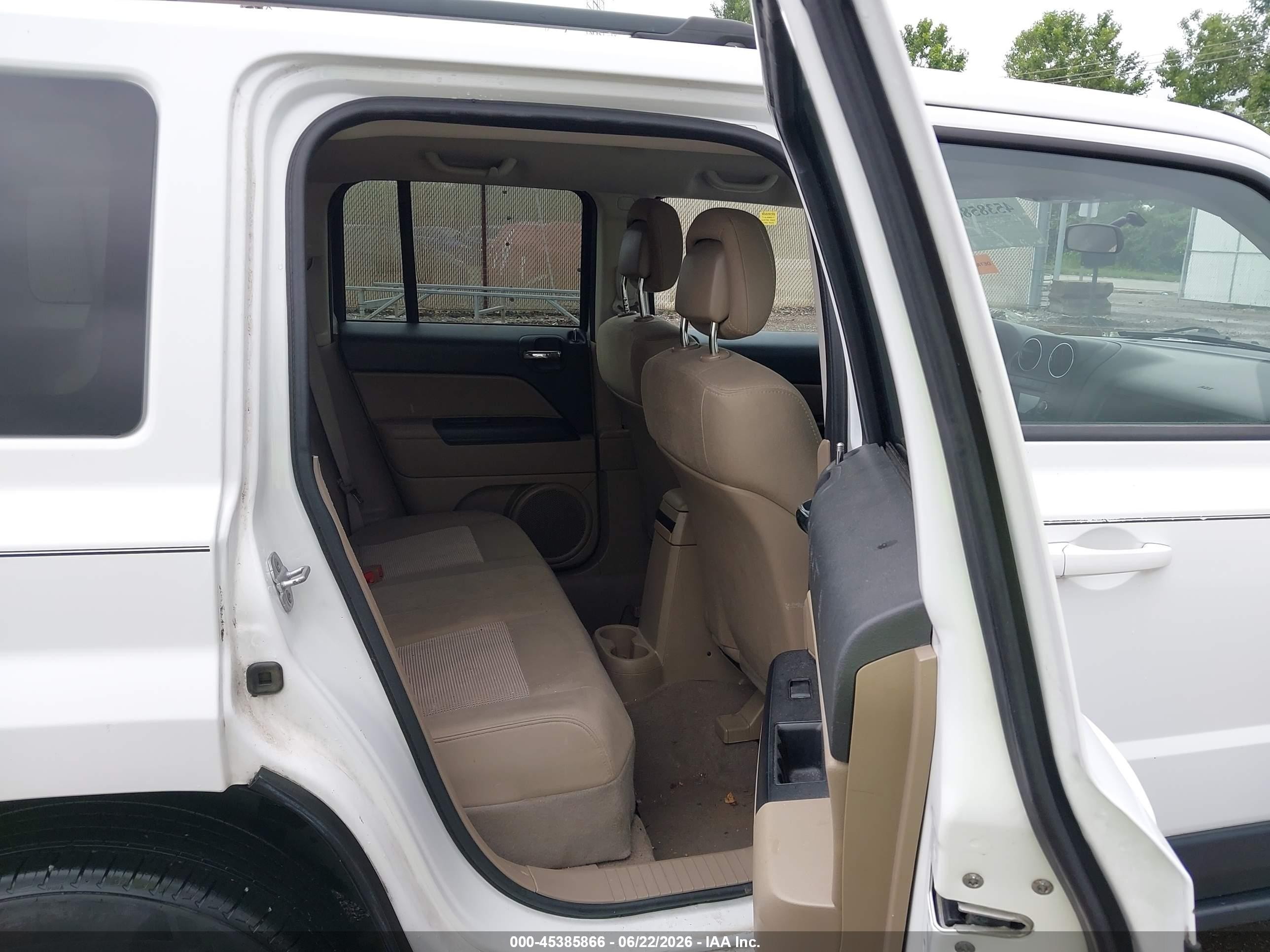 2012 Jeep Patriot Sport White vin: 1C4NJPBA6CD539401