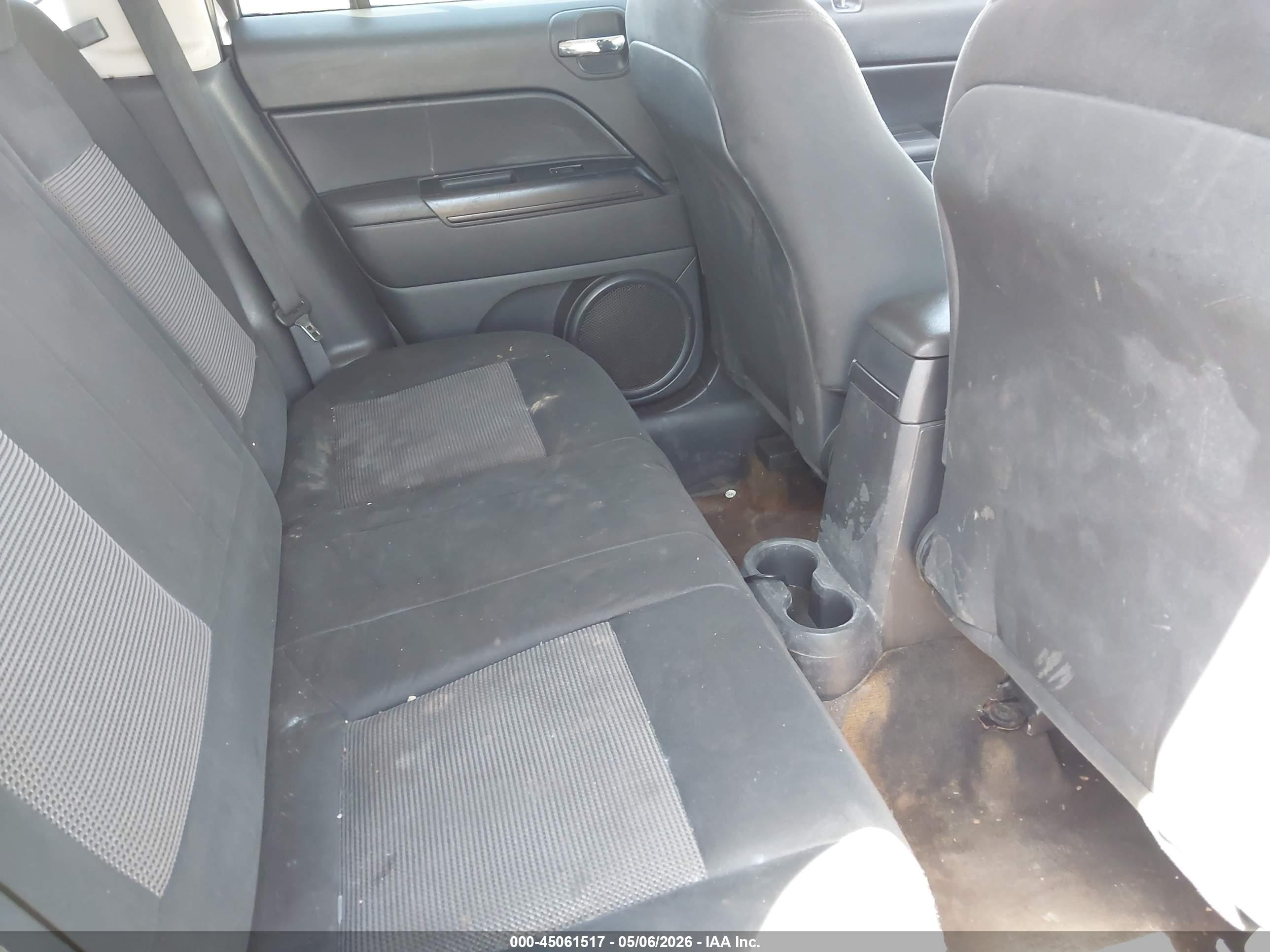2014 Jeep Patriot Sport Silver vin: 1C4NJPBA6ED599326
