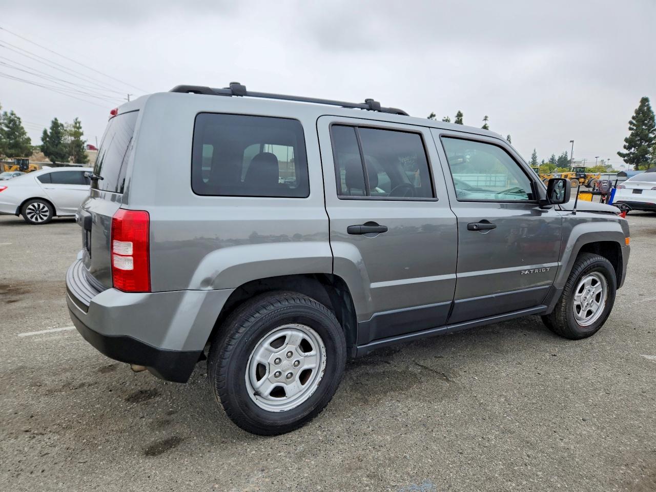 2014 Jeep Patriot Sport Gray vin: 1C4NJPBA6ED631952