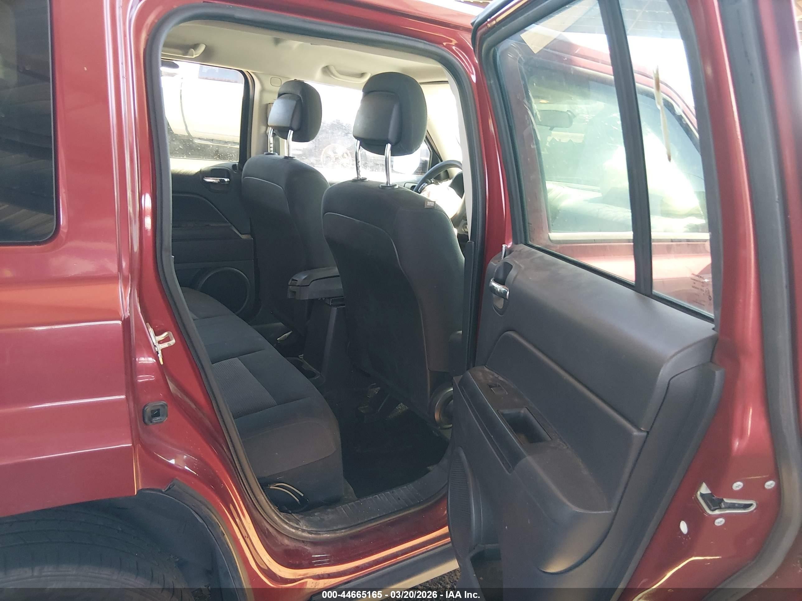 2015 Jeep Patriot Altitude Edition Red vin: 1C4NJPBA6FD156692
