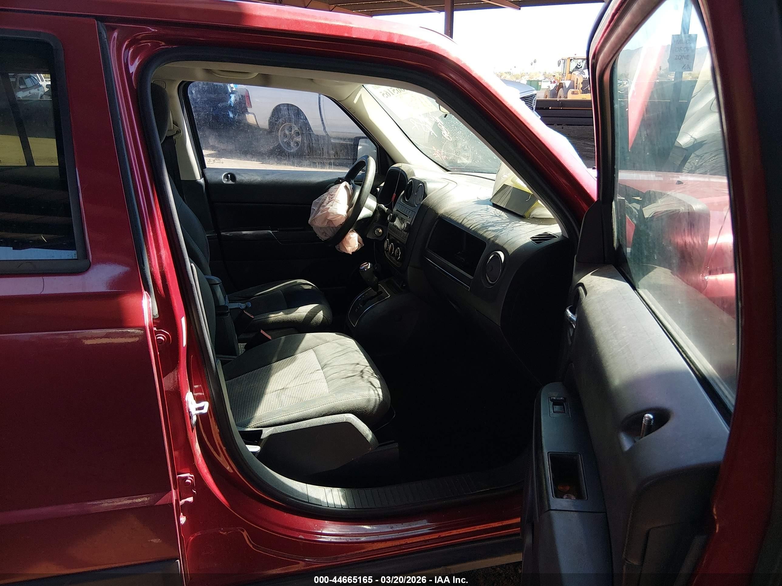 2015 Jeep Patriot Altitude Edition Red vin: 1C4NJPBA6FD156692