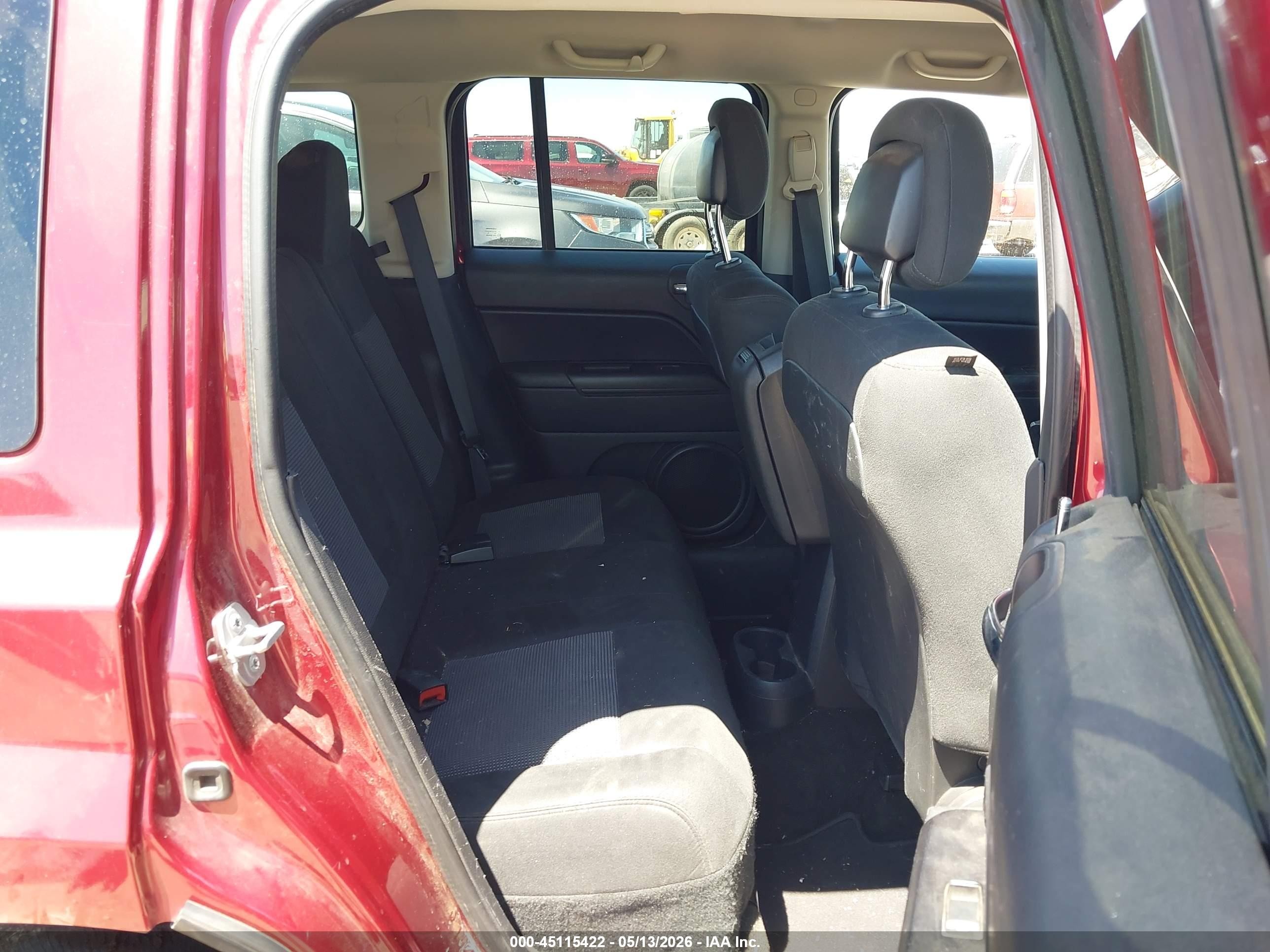 2015 Jeep Patriot Sport Red vin: 1C4NJPBA6FD247302