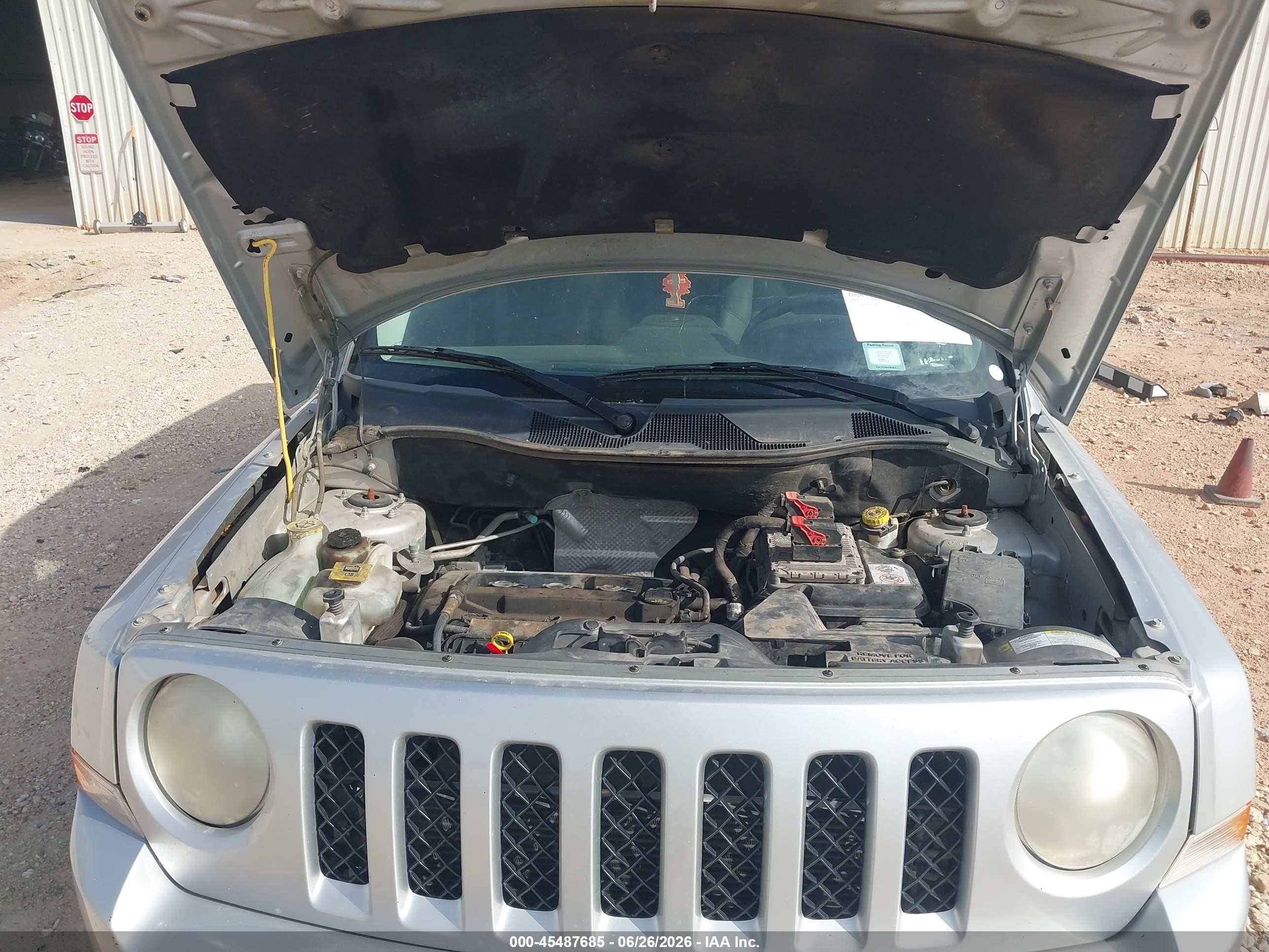 2012 Jeep Patriot Sport Silver vin: 1C4NJPBA7CD611352