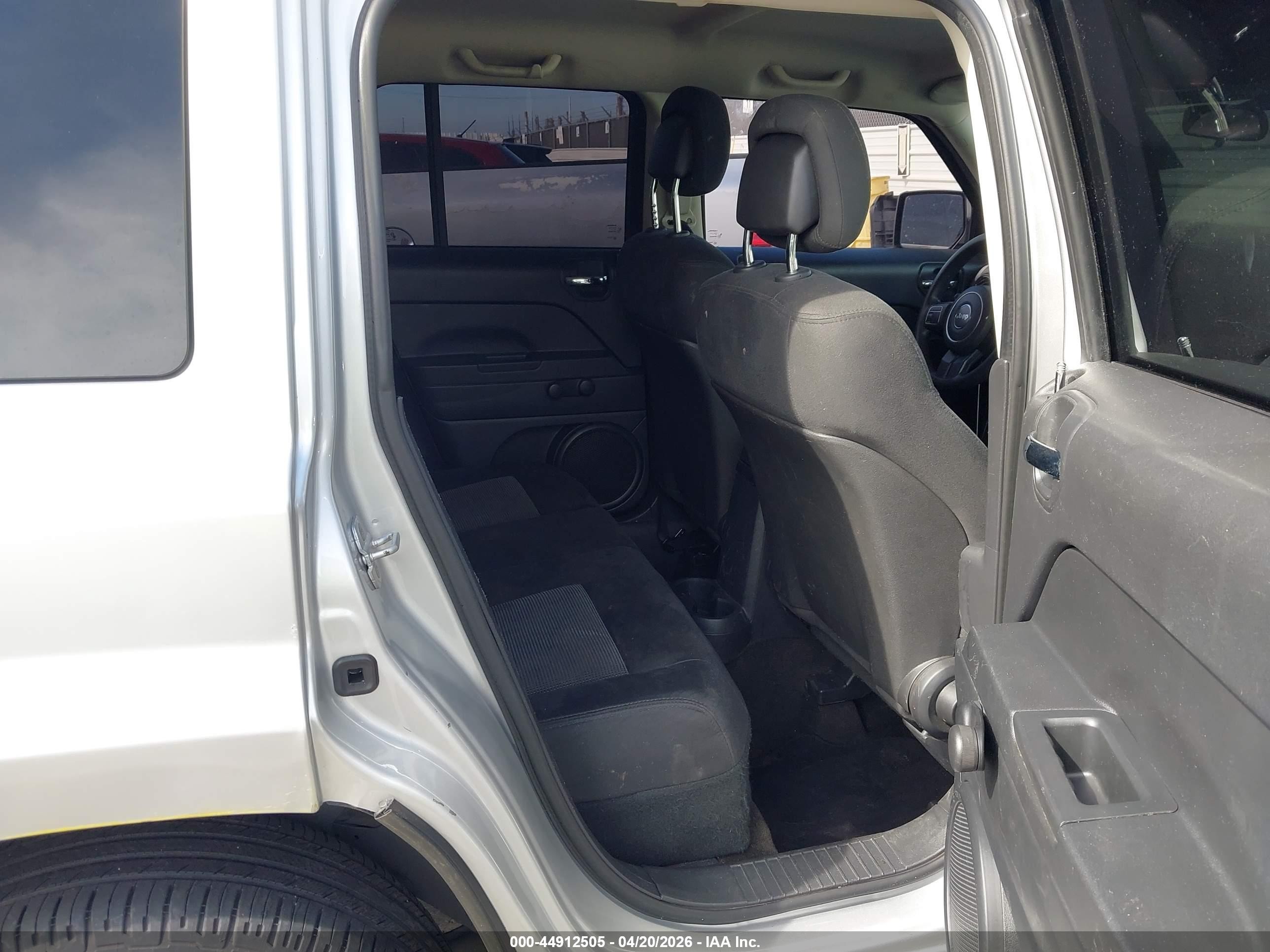 2013 Jeep Patriot Sport Silver vin: 1C4NJPBA7DD187639