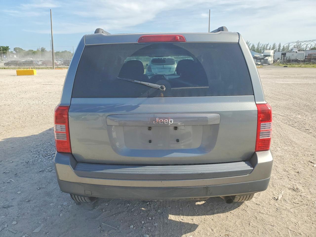 2014 Jeep Patriot Sport Серый vin: 1C4NJPBA7ED596368