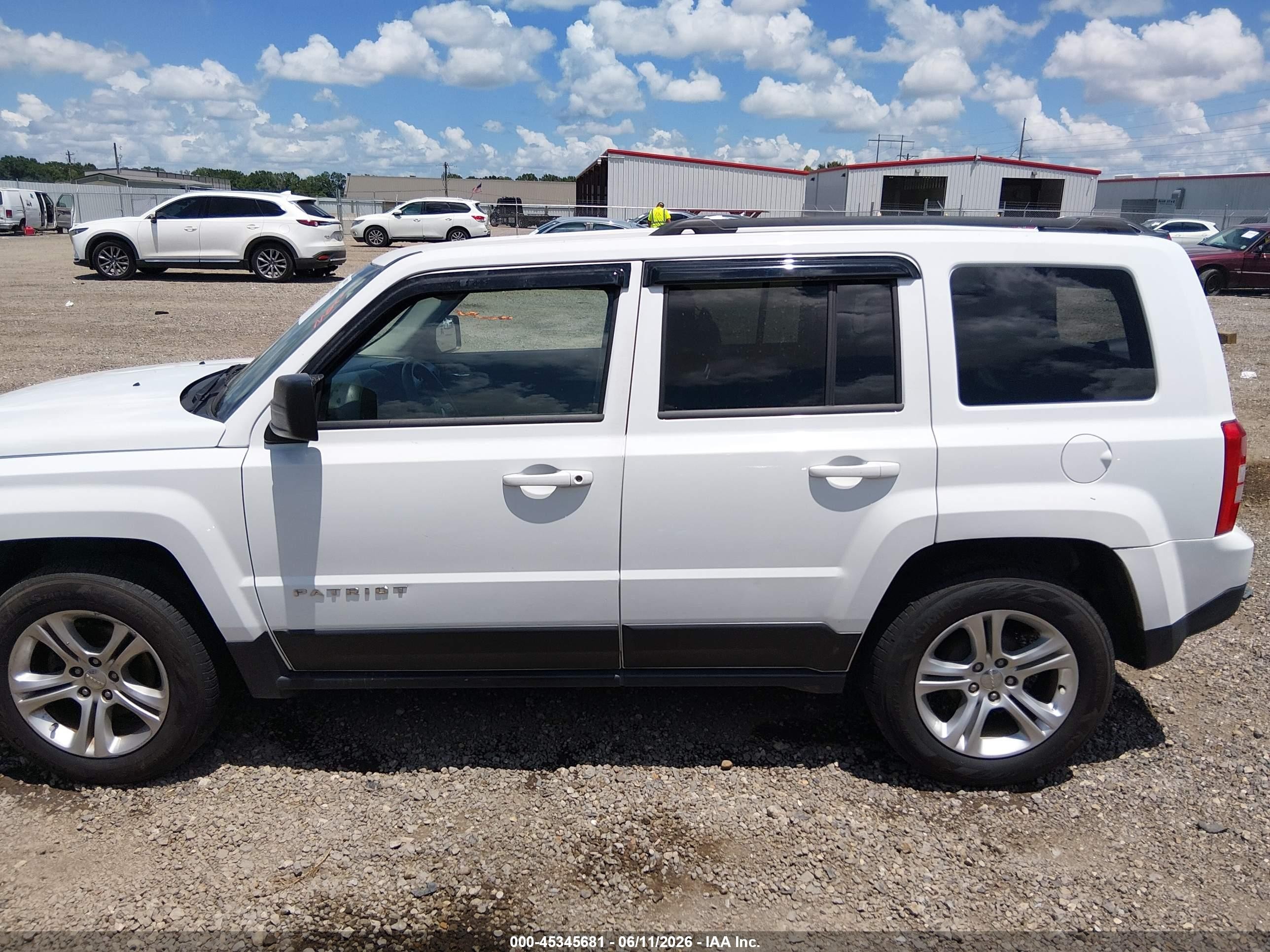 2014 Jeep Patriot Sport White vin: 1C4NJPBA7ED774778
