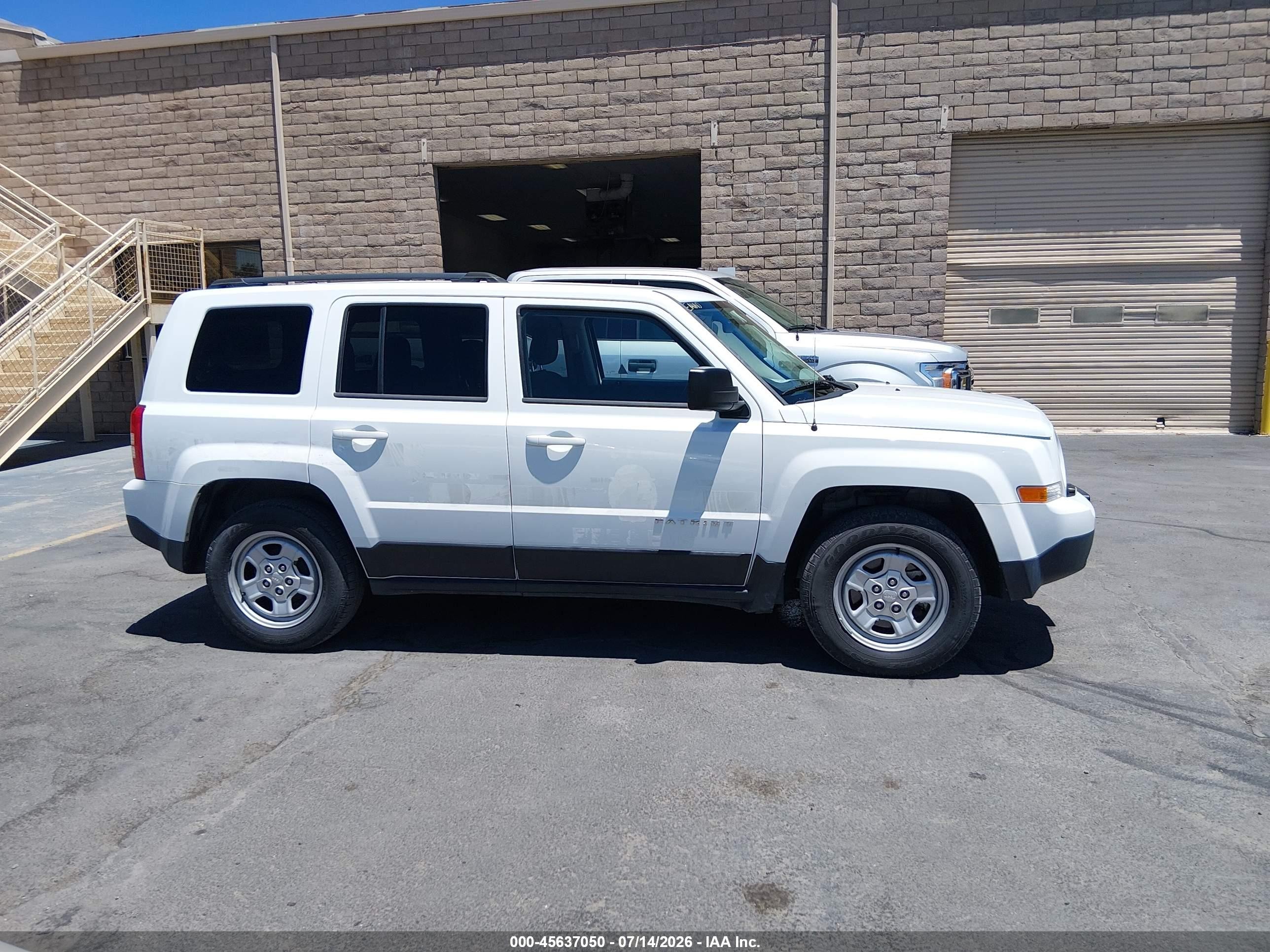 2014 Jeep Patriot Sport White vin: 1C4NJPBA7ED864349