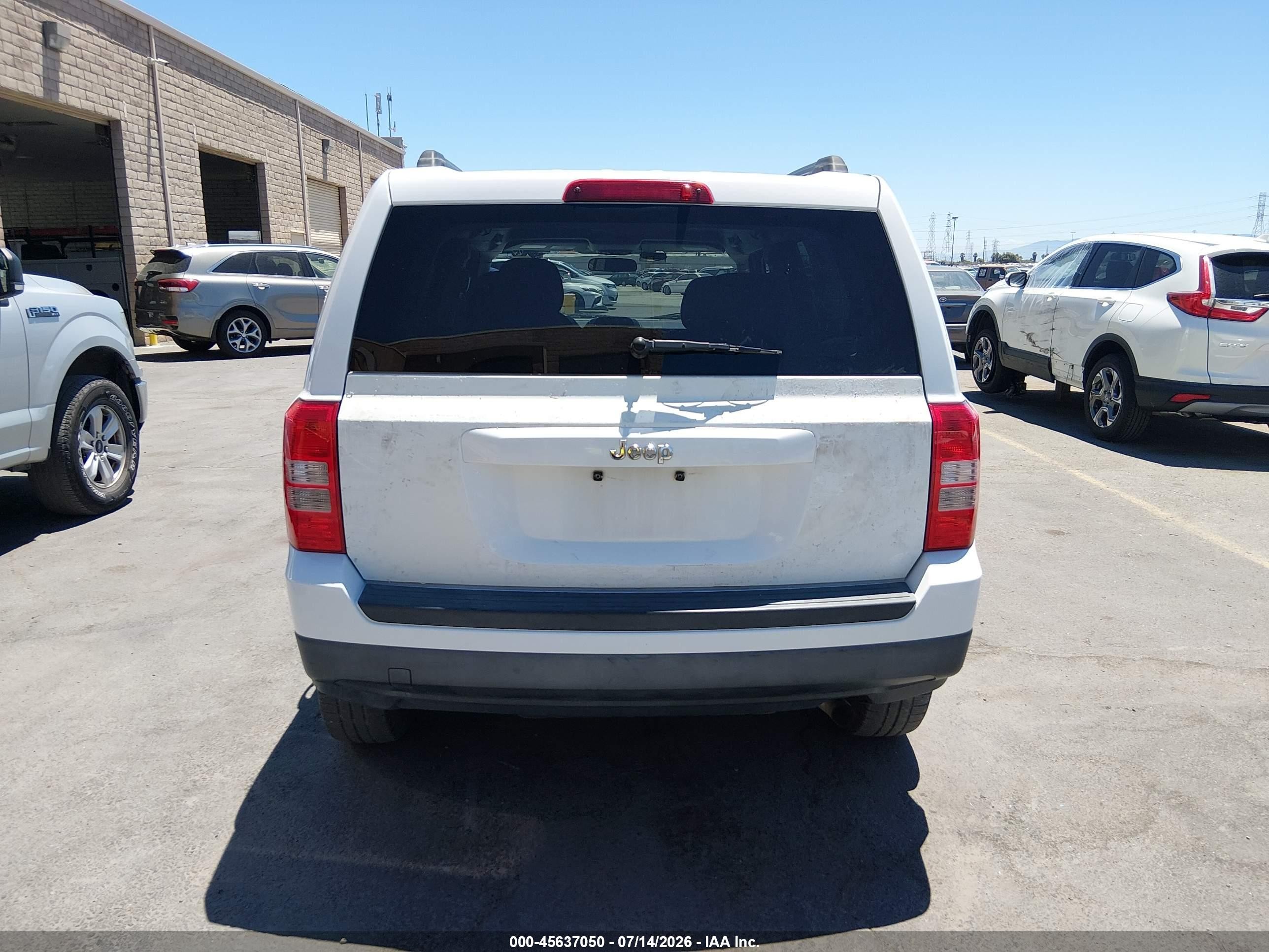2014 Jeep Patriot Sport White vin: 1C4NJPBA7ED864349