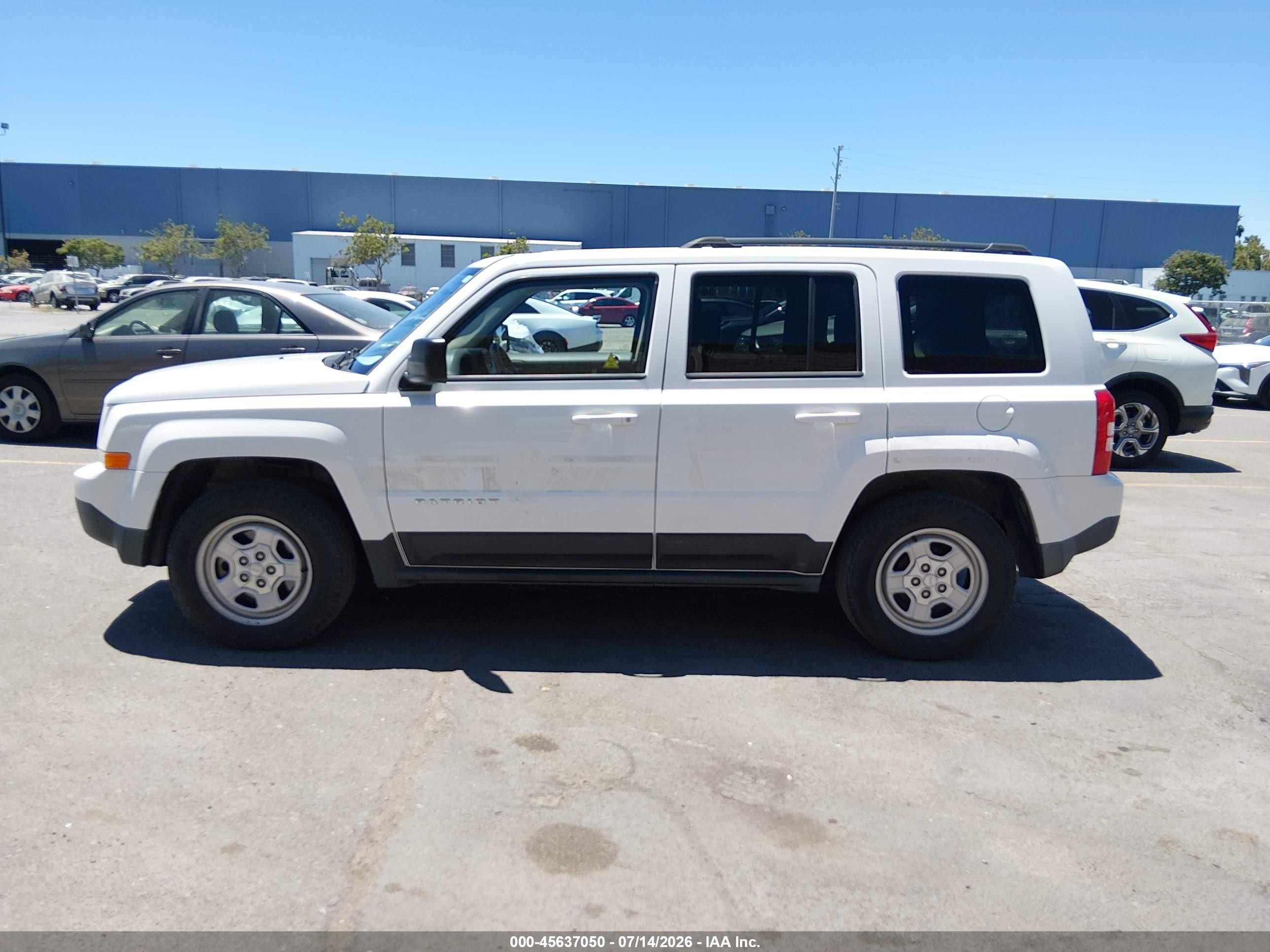 2014 Jeep Patriot Sport White vin: 1C4NJPBA7ED864349