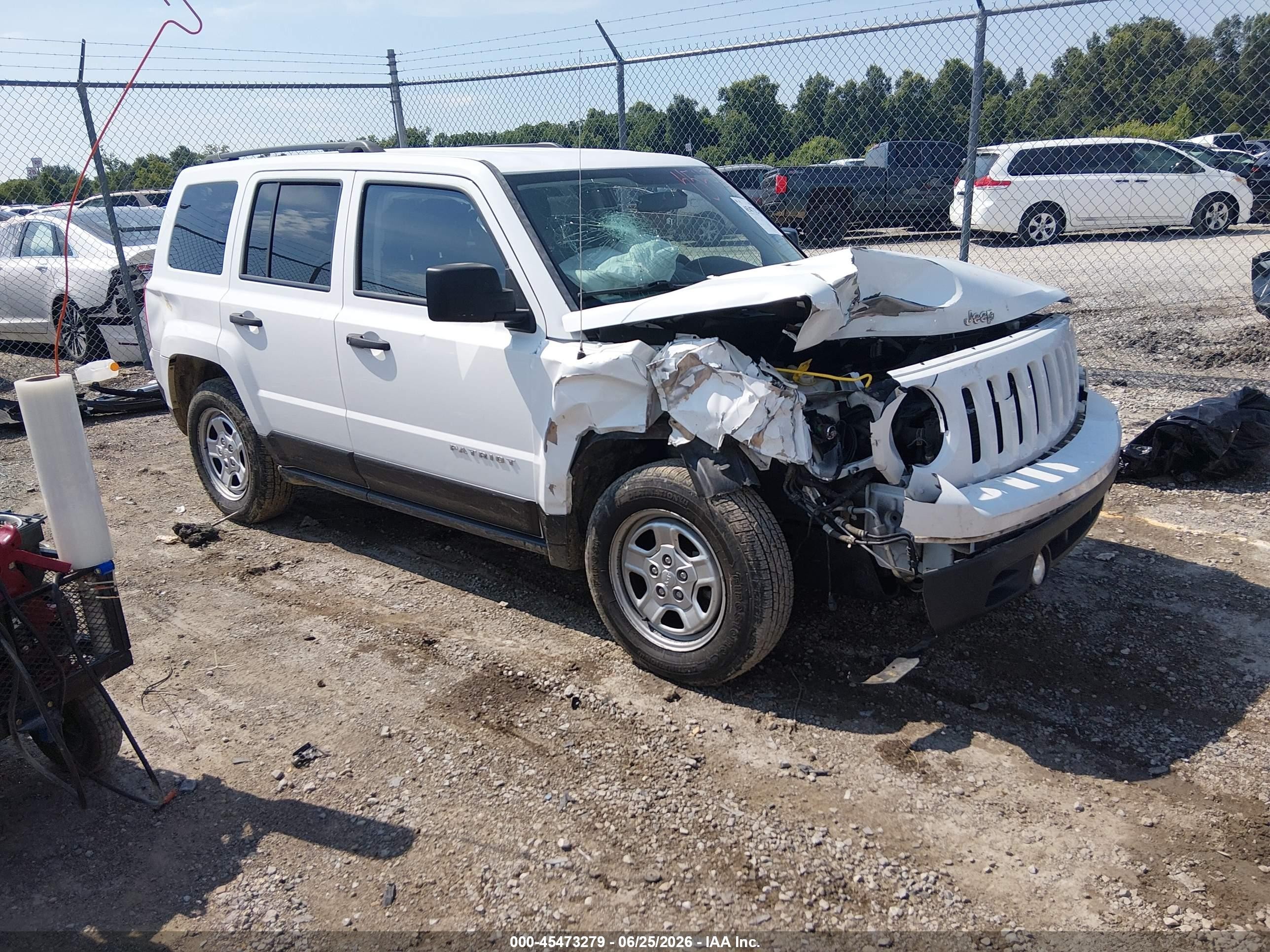 2014 Jeep Patriot Sport White vin: 1C4NJPBA7ED925280