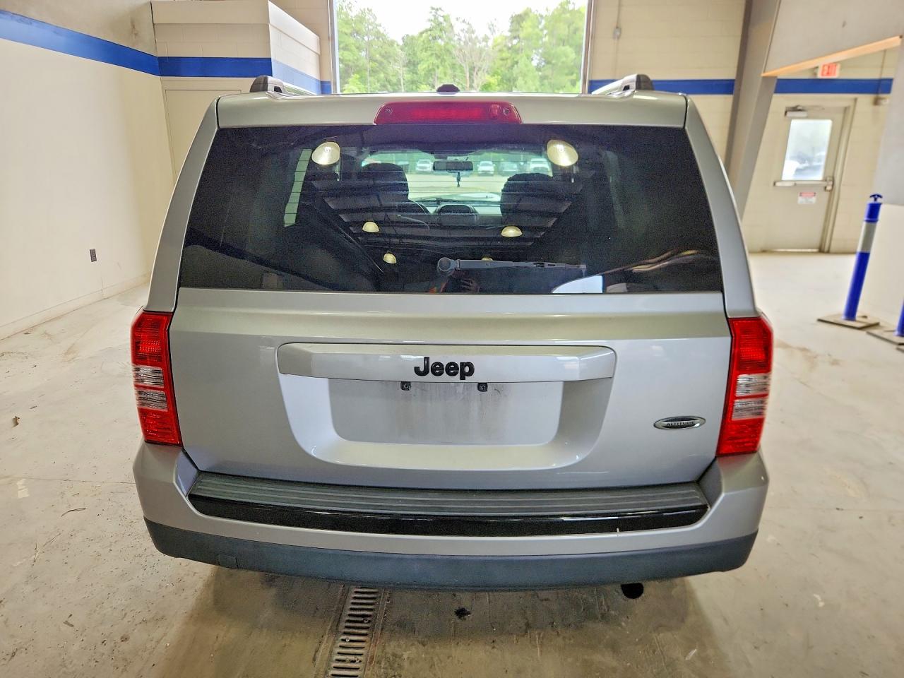 2015 Jeep Patriot Sport Silver vin: 1C4NJPBA7FD428747