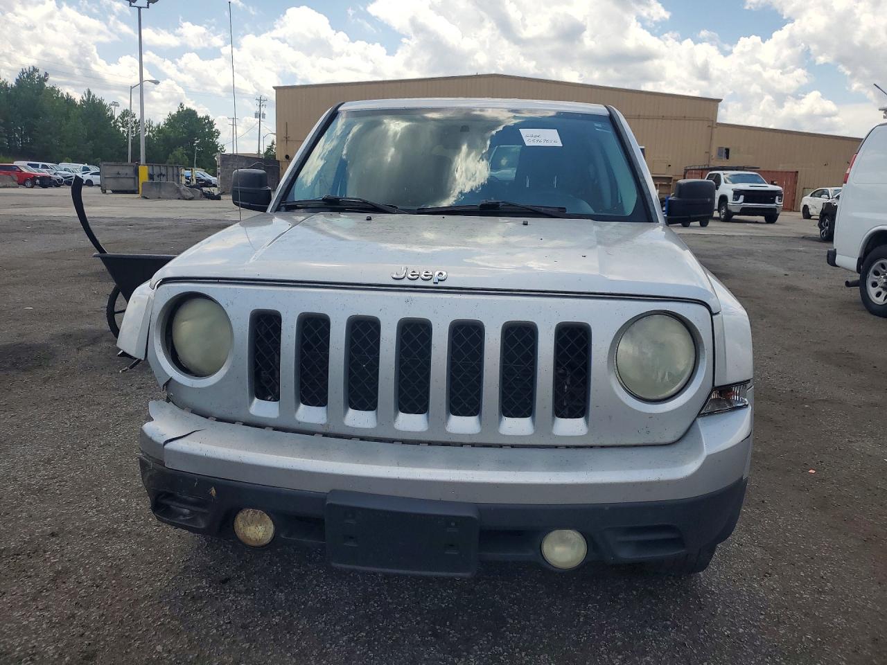 2012 Jeep Patriot Sport Серебряный vin: 1C4NJPBA8CD639094