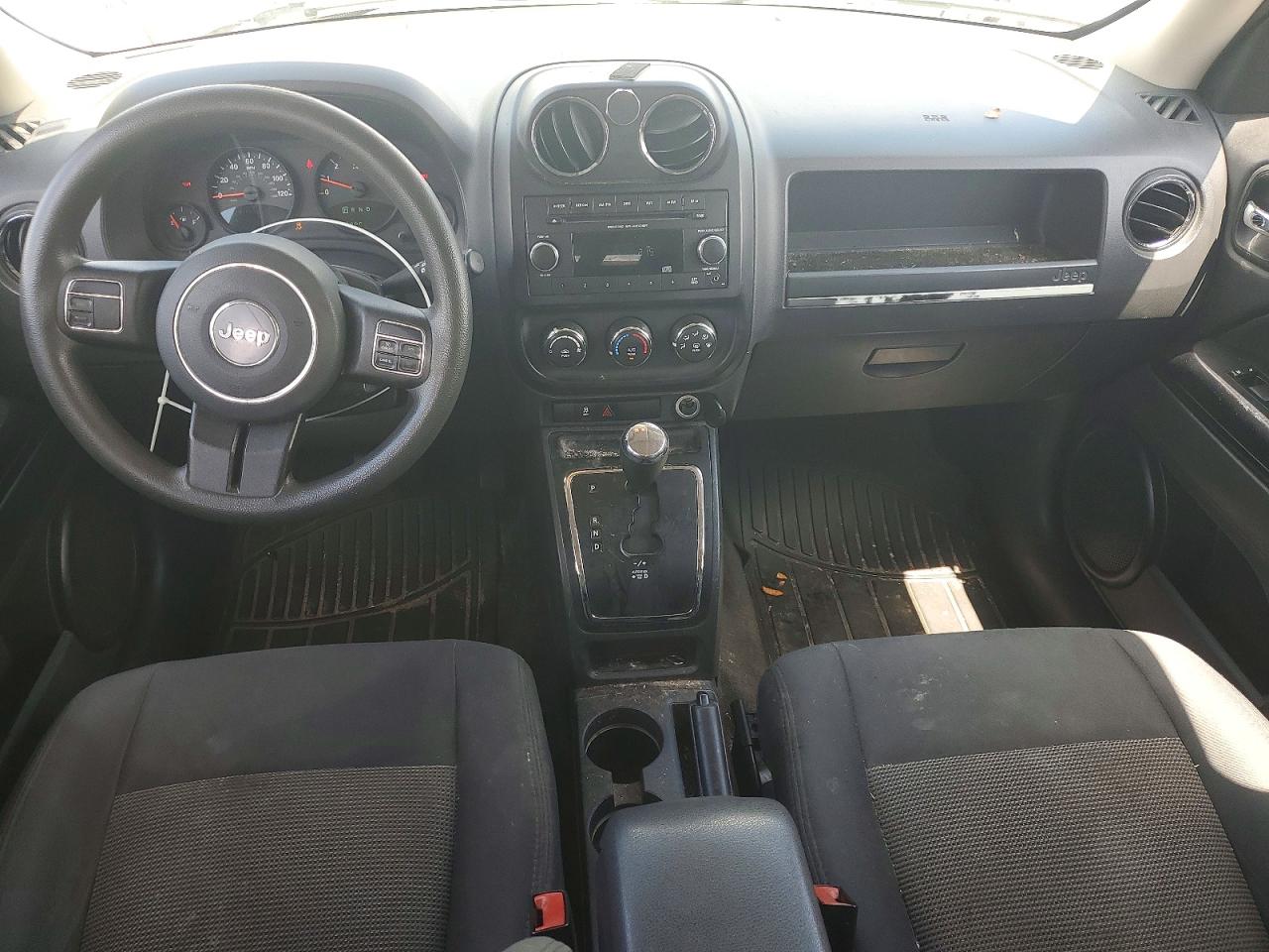 2012 Jeep Patriot Sport Серебряный vin: 1C4NJPBA8CD639094