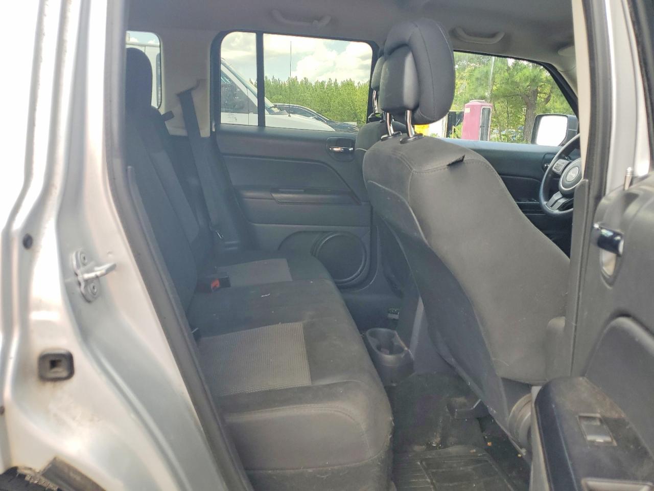 2012 Jeep Patriot Sport Серебряный vin: 1C4NJPBA8CD639094