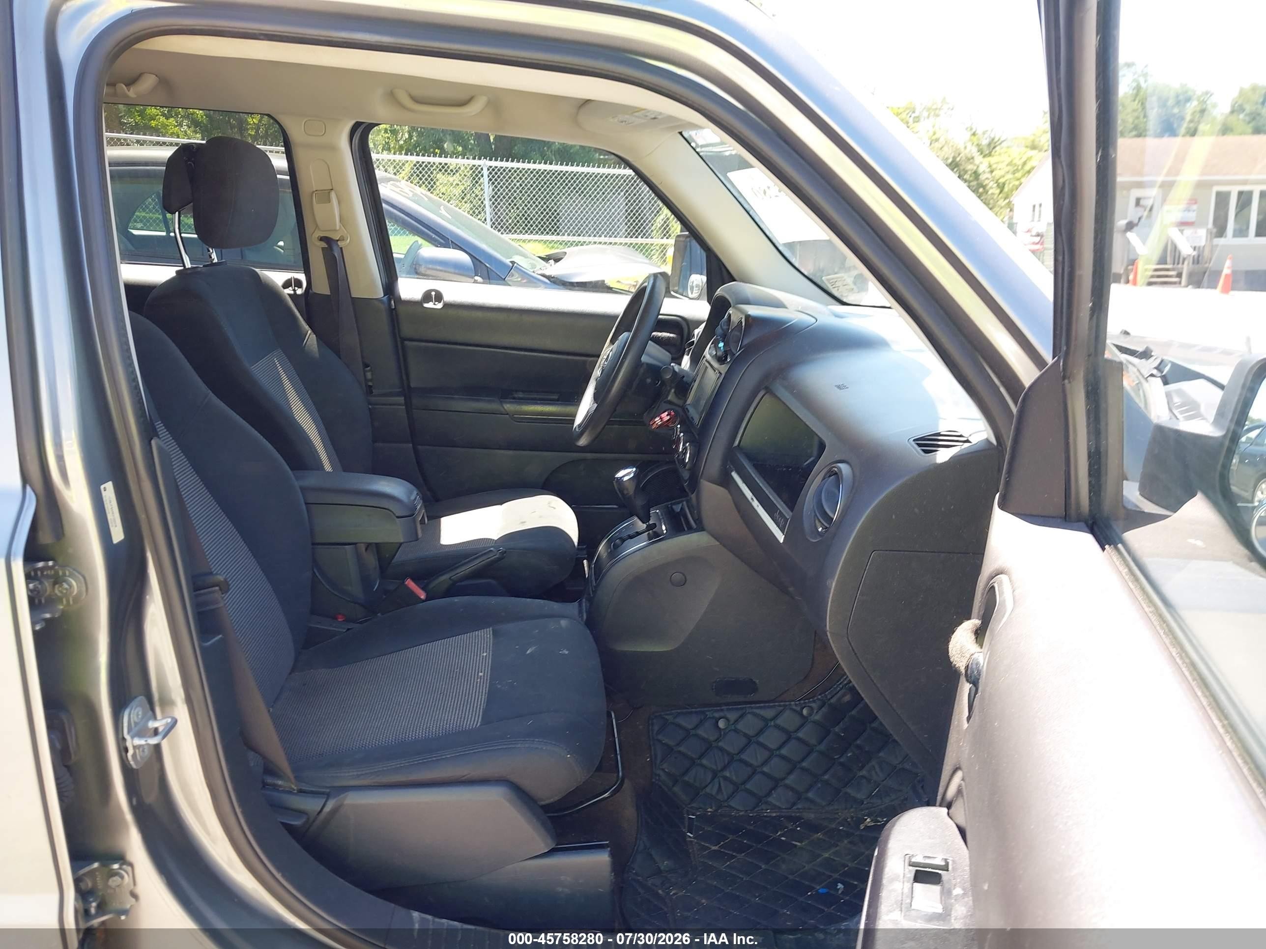 2014 Jeep Patriot Sport Gray vin: 1C4NJPBA8ED552038