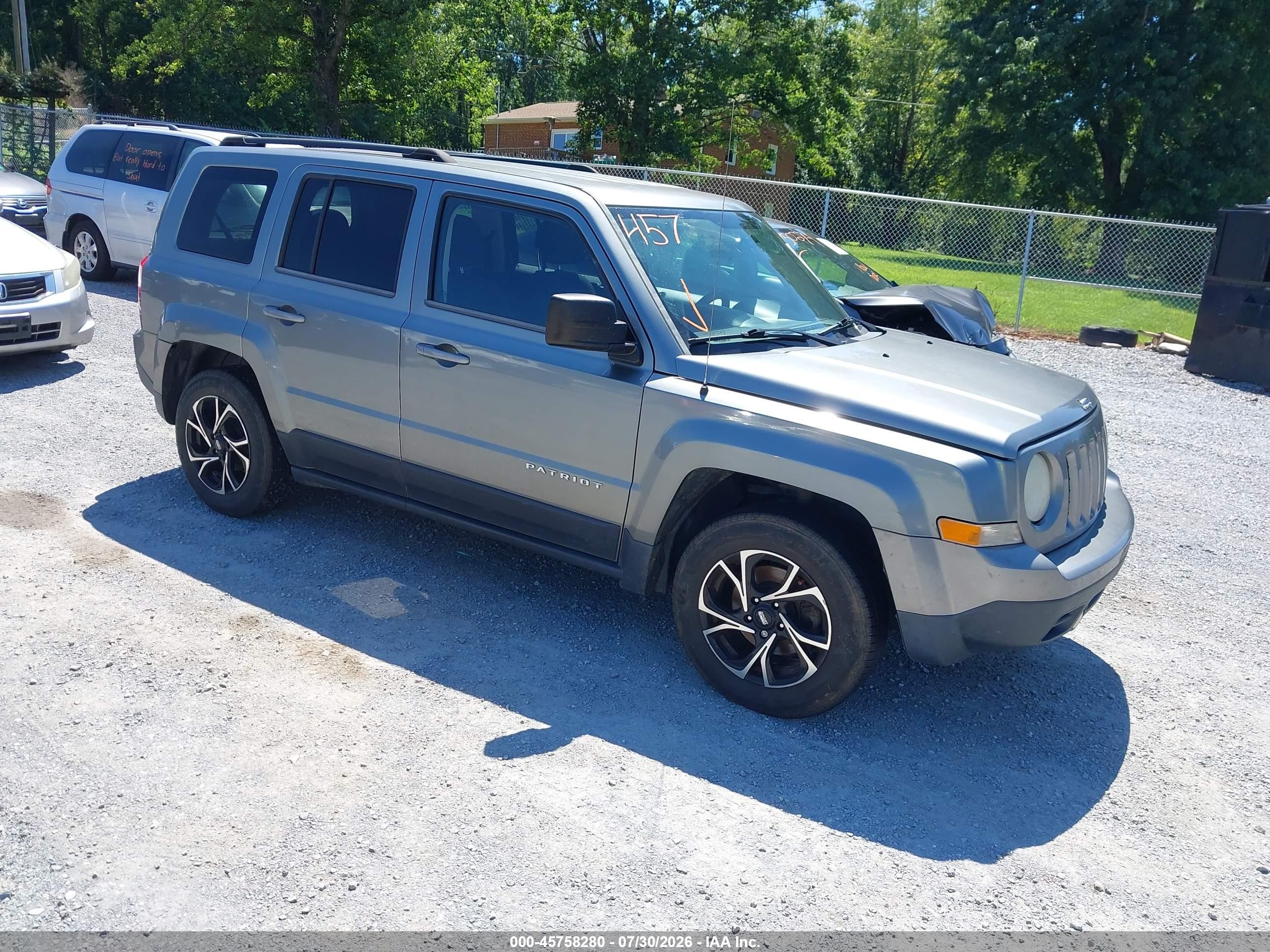 2014 Jeep Patriot Sport Gray vin: 1C4NJPBA8ED552038