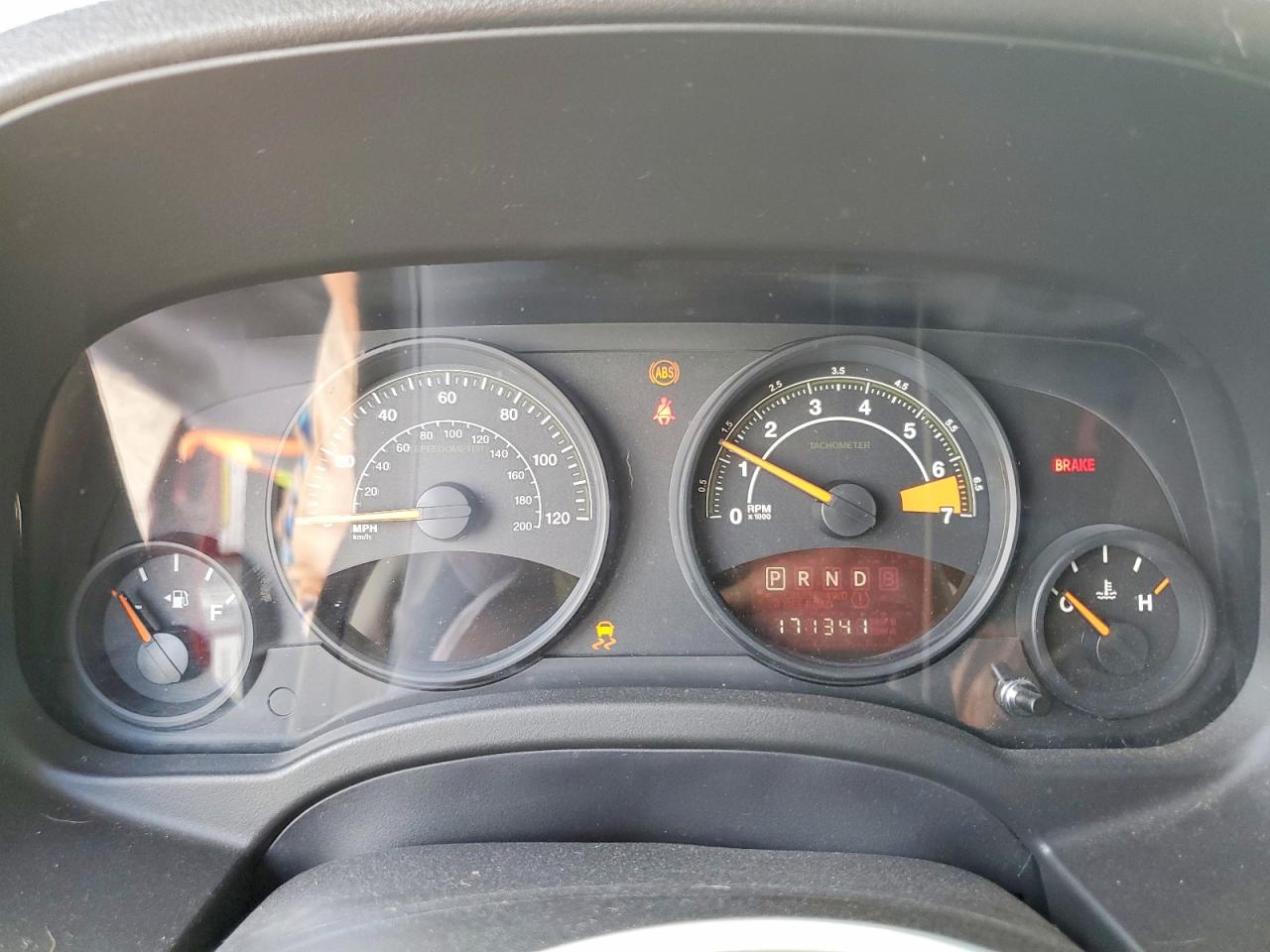 2014 Jeep Patriot Sport Бордовый vin: 1C4NJPBA8ED593429