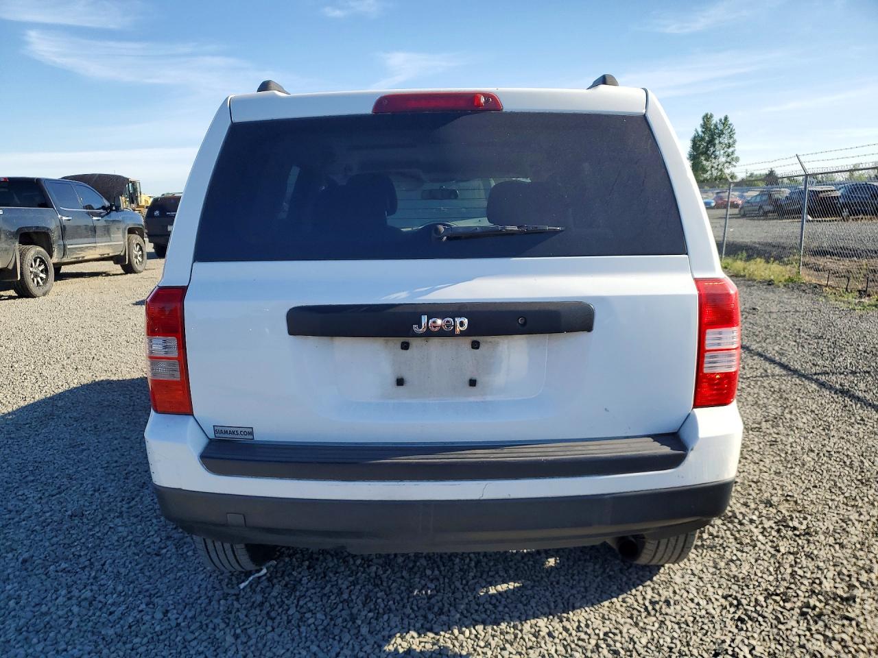 2014 Jeep Patriot Sport Белый vin: 1C4NJPBA8ED890281