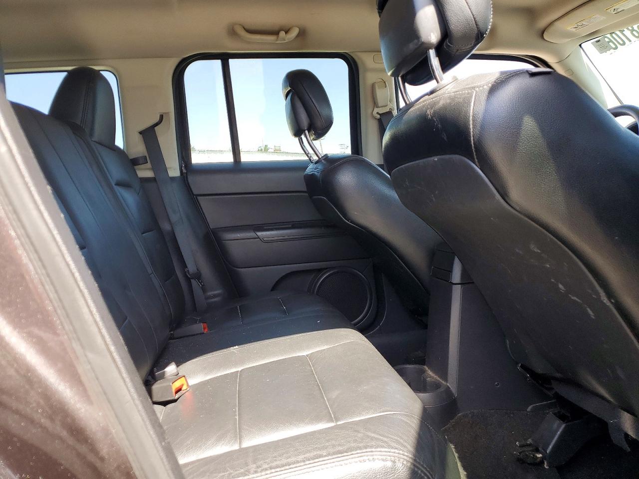 2015 Jeep Patriot Sport Серый vin: 1C4NJPBA8FD139005