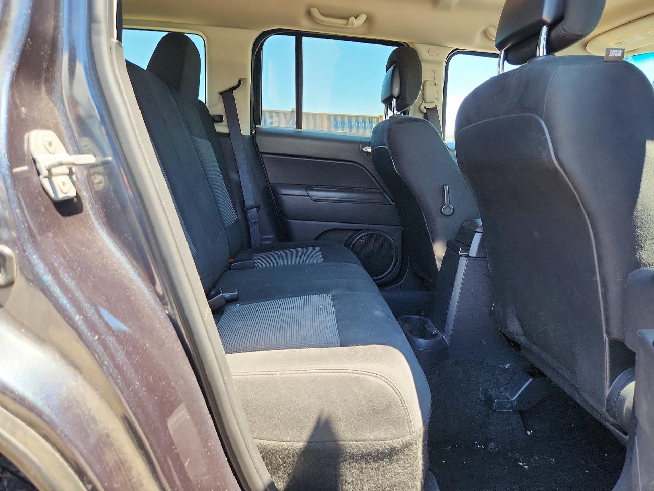 2015 Jeep Patriot Sport Gray vin: 1C4NJPBA8FD185370