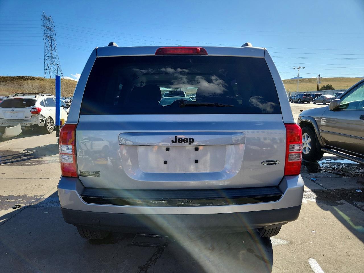 2015 Jeep Patriot Sport Серебряный vin: 1C4NJPBA8FD296565