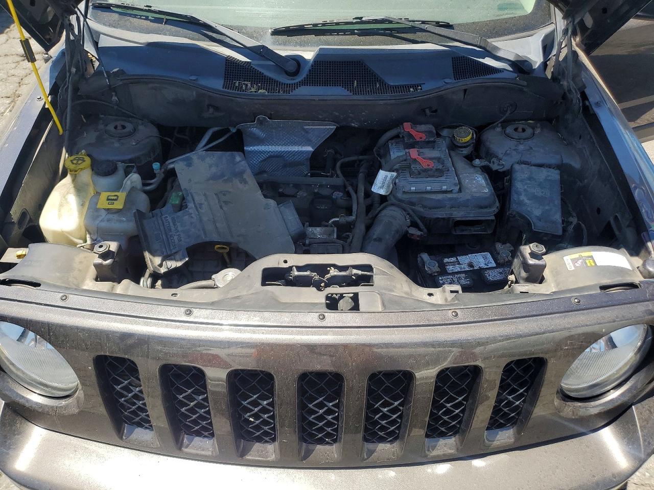 2015 Jeep Patriot Sport Gray vin: 1C4NJPBA8FD387304