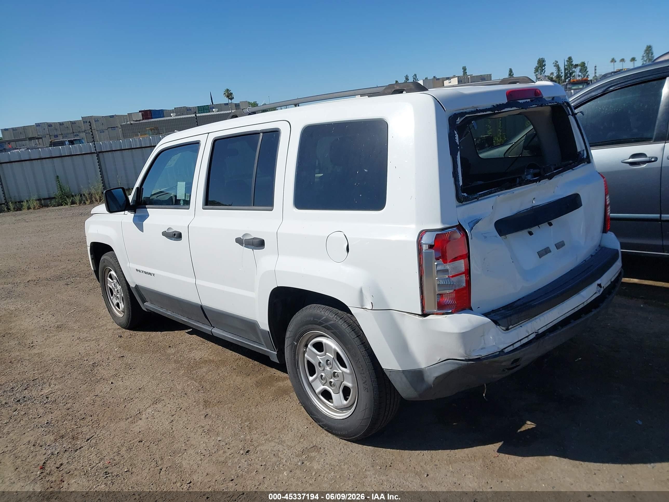 2015 Jeep Patriot Sport White vin: 1C4NJPBA8FD413867
