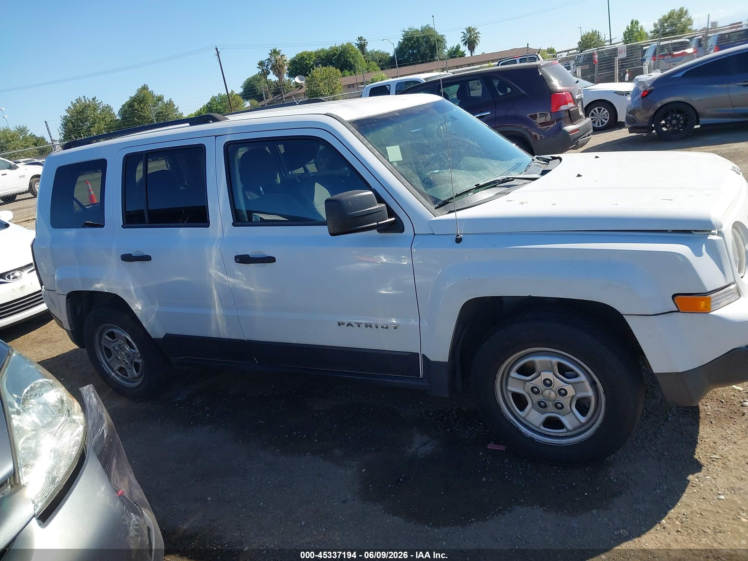 2015 Jeep Patriot Sport White vin: 1C4NJPBA8FD413867