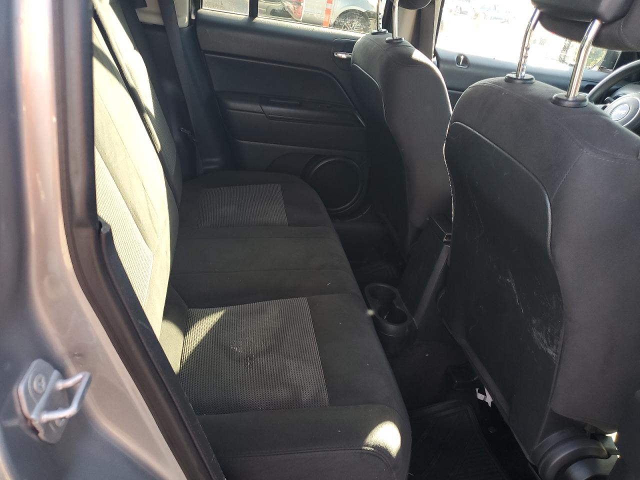 2015 Jeep Patriot Sport Silver vin: 1C4NJPBA8FD429941