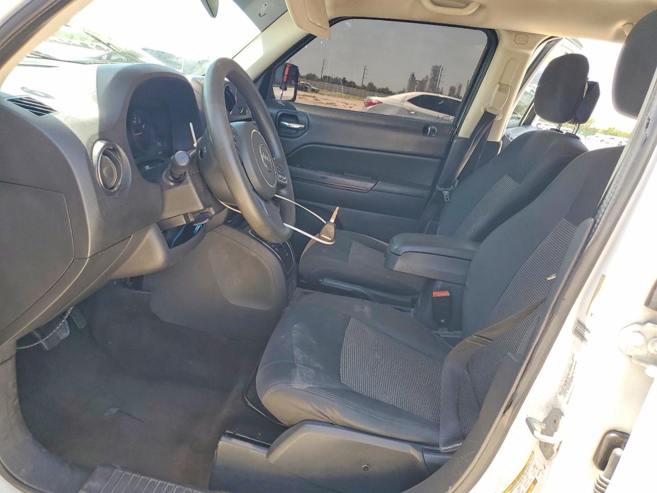 2013 Jeep Patriot Sport White vin: 1C4NJPBA9DD264544