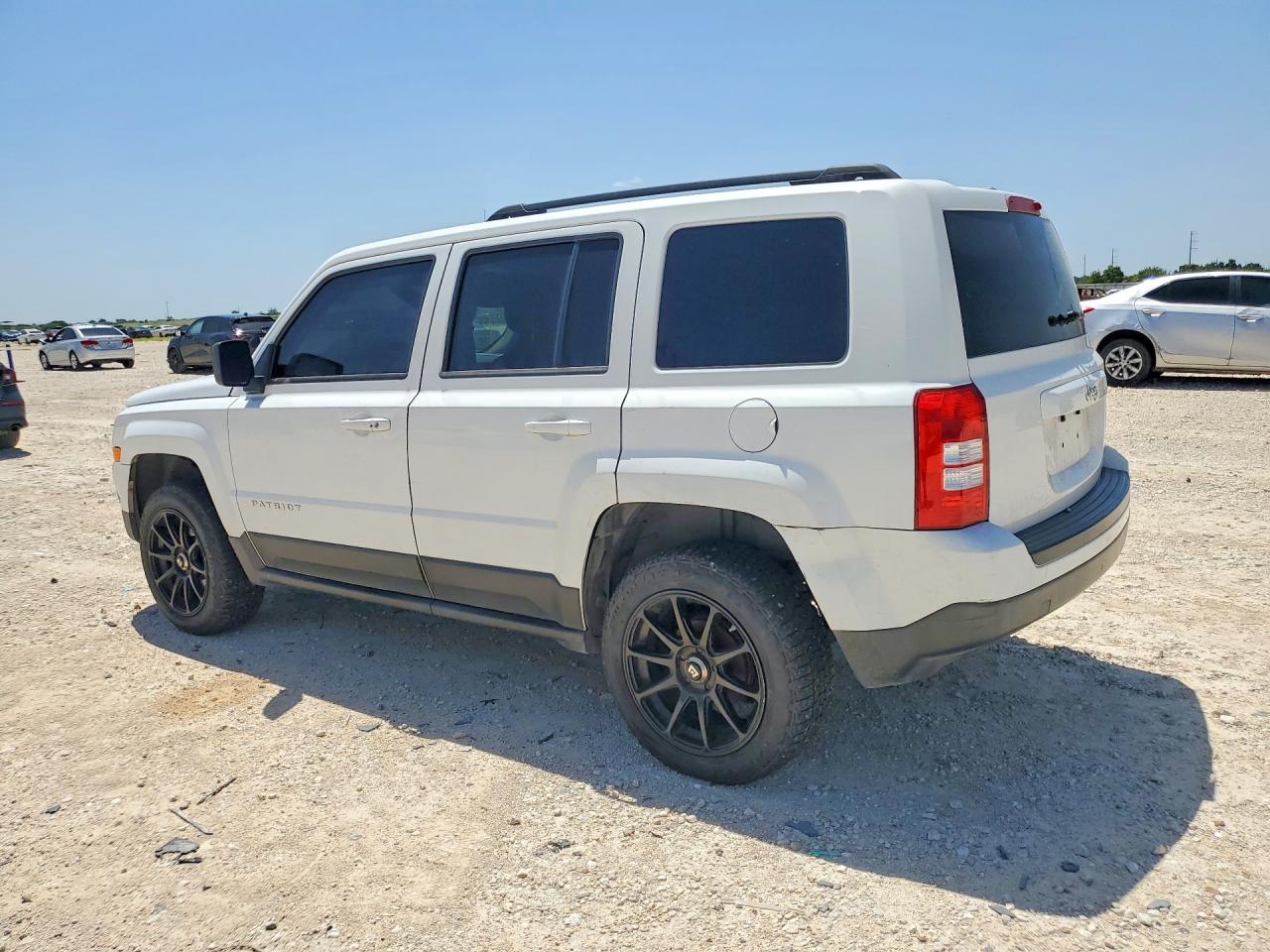 2013 Jeep Patriot Sport White vin: 1C4NJPBA9DD264544