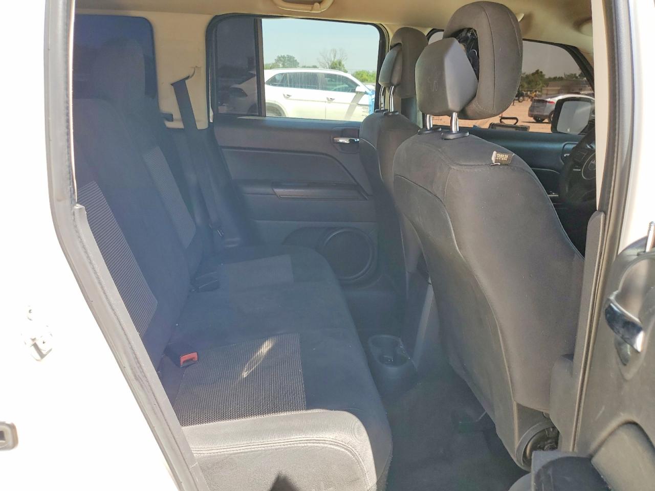 2013 Jeep Patriot Sport White vin: 1C4NJPBA9DD264544