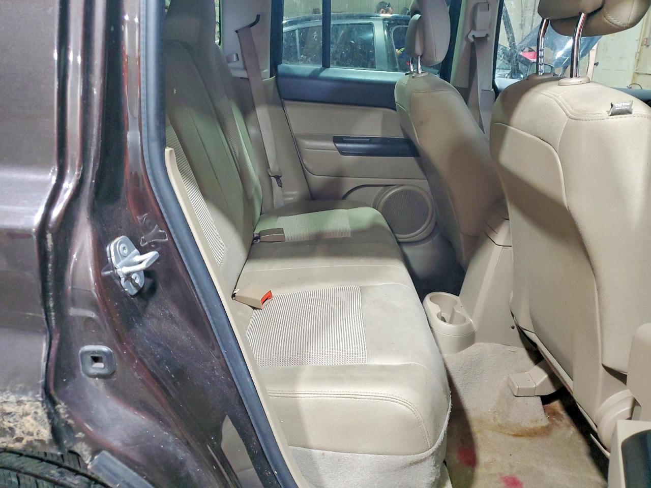2014 Jeep Patriot Sport Brown vin: 1C4NJPBA9ED602641