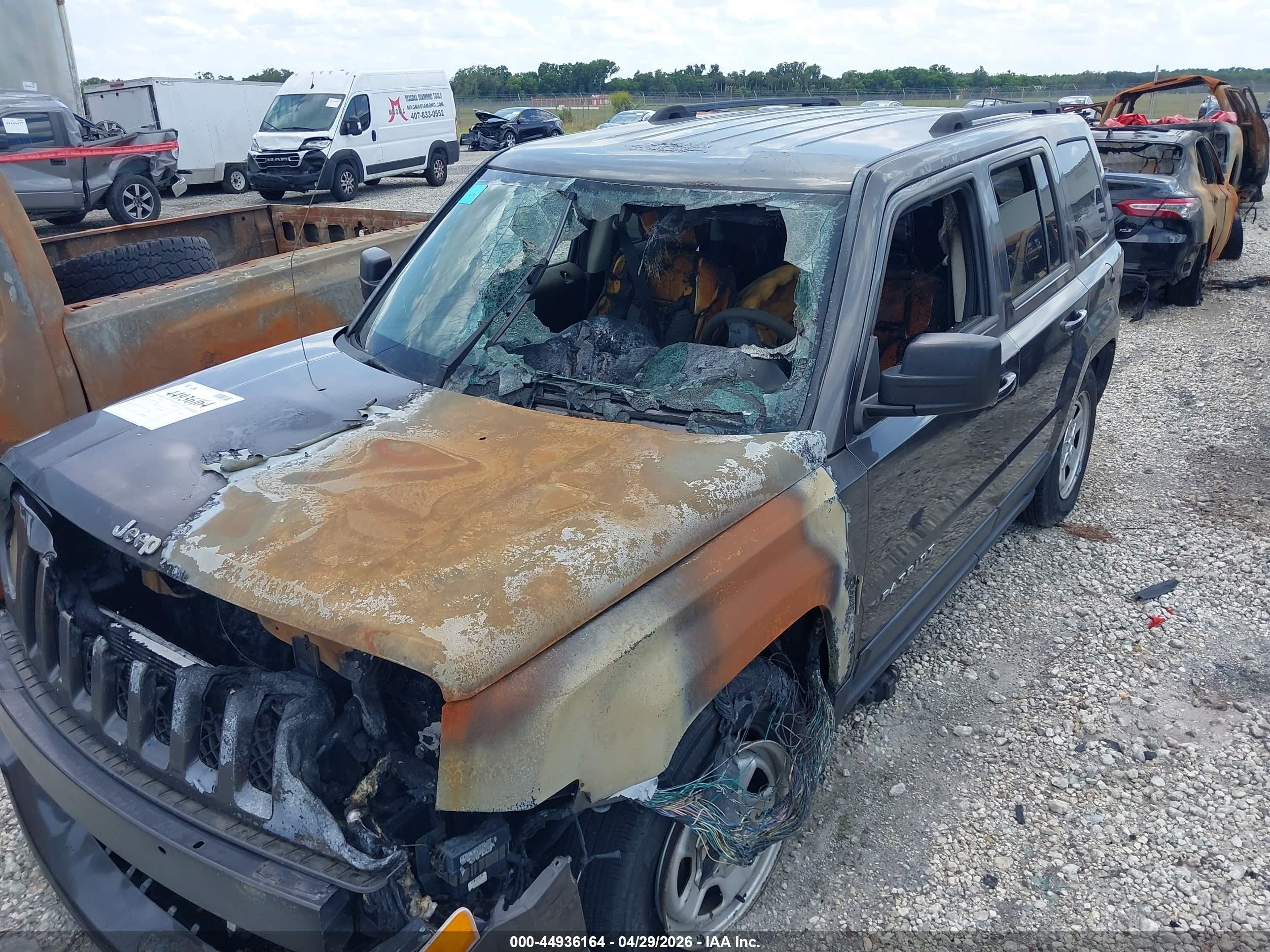 2014 Jeep Patriot Sport Gray vin: 1C4NJPBA9ED772398