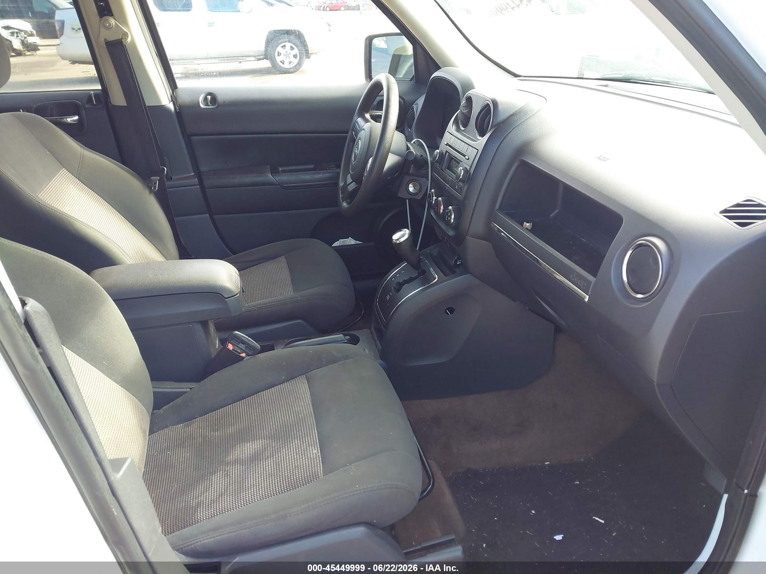 2014 Jeep Patriot Altitude Белый vin: 1C4NJPBA9ED849495