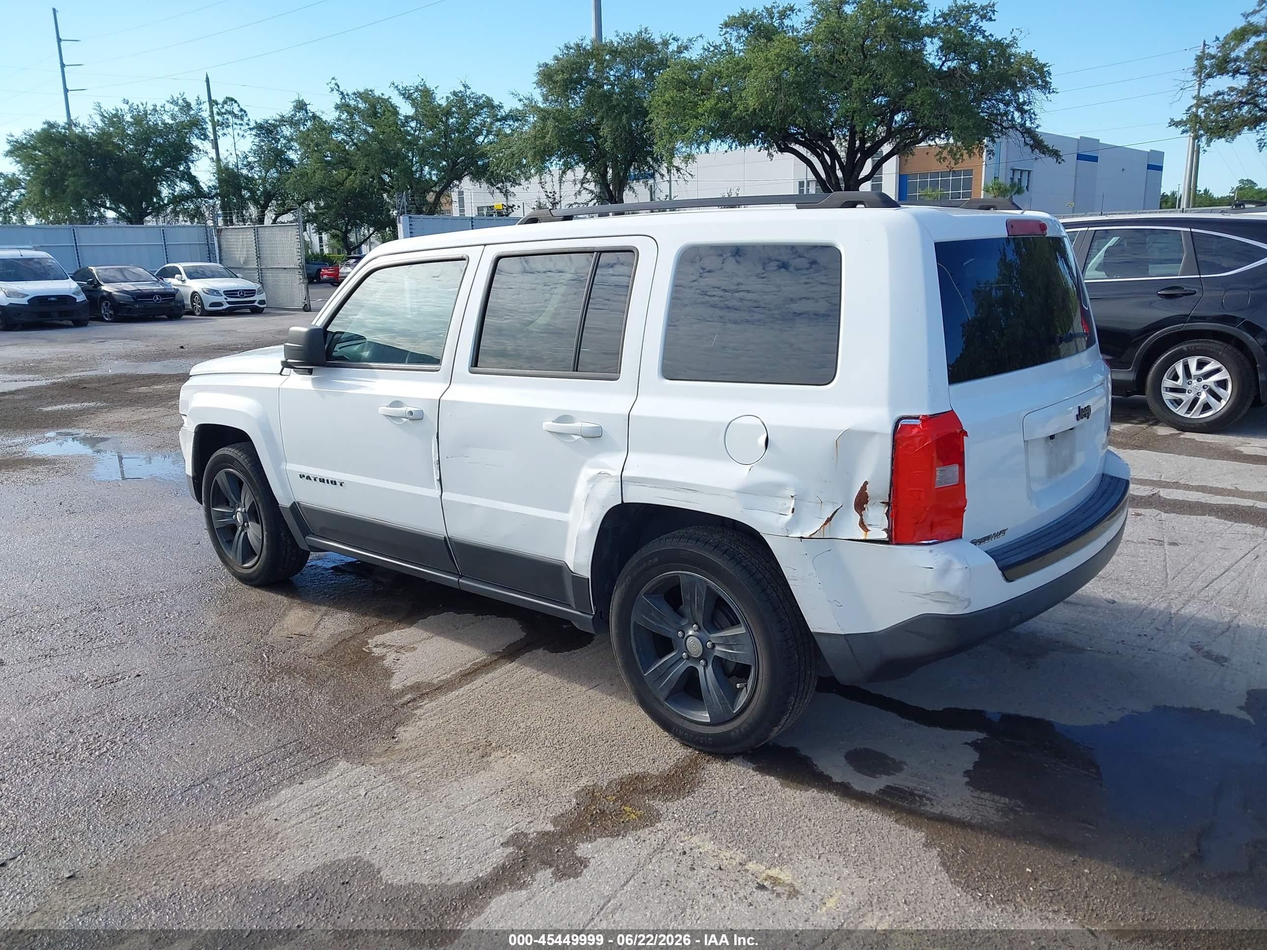 2014 Jeep Patriot Altitude Белый vin: 1C4NJPBA9ED849495