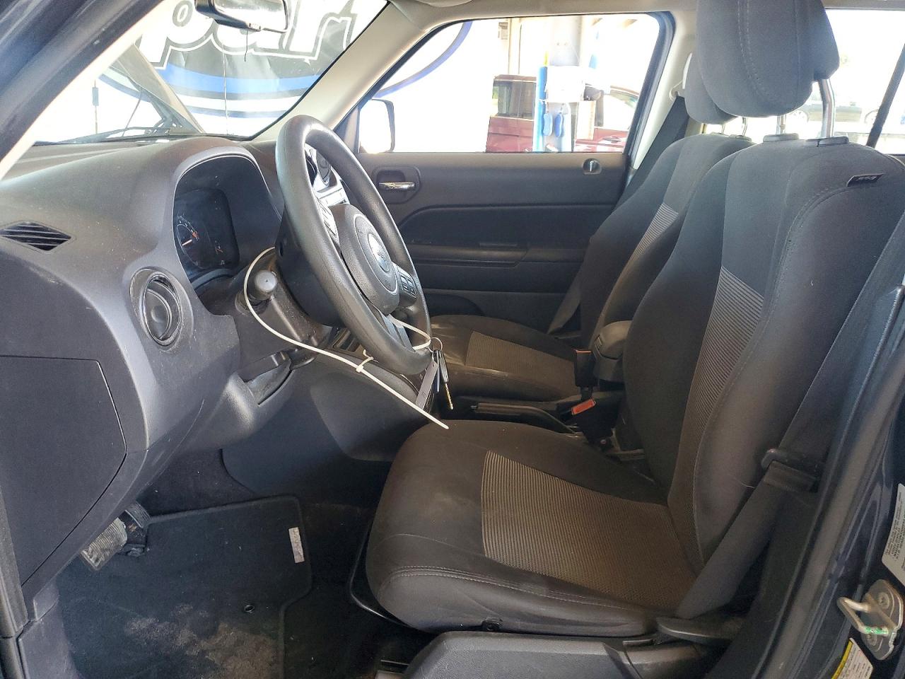 2015 Jeep Patriot Sport Gray vin: 1C4NJPBA9FD341836