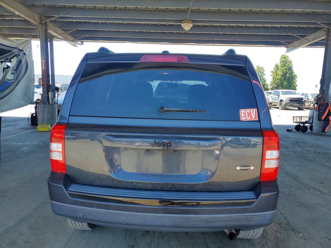 2015 Jeep Patriot Sport Gray vin: 1C4NJPBA9FD341836