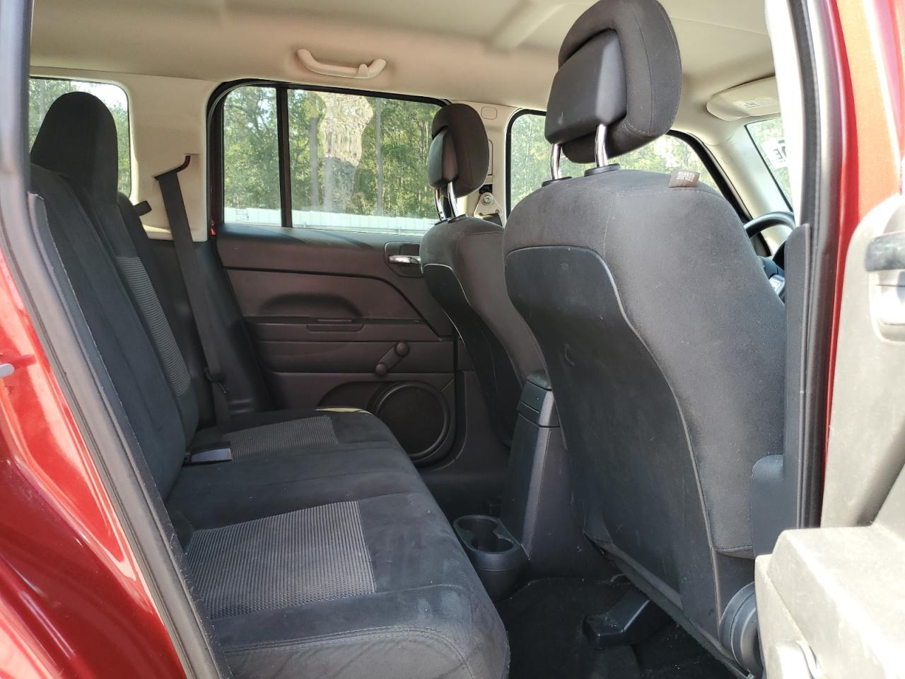 2015 Jeep Patriot Sport Red vin: 1C4NJPBA9FD400481