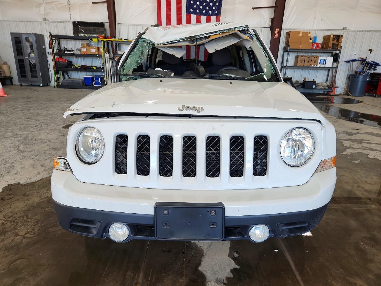 2016 Jeep Patriot Sport White vin: 1C4NJPBA9GD633682