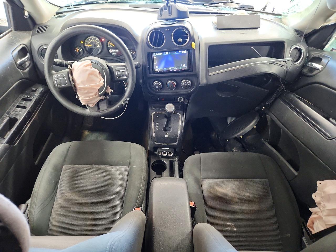 2016 Jeep Patriot Sport White vin: 1C4NJPBA9GD633682