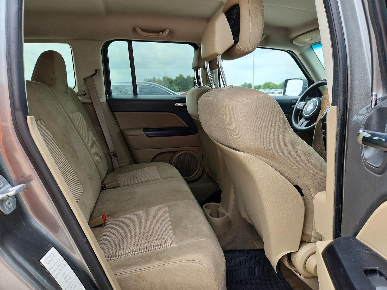 2012 Jeep Patriot Sport Gray vin: 1C4NJPBAXCD585944