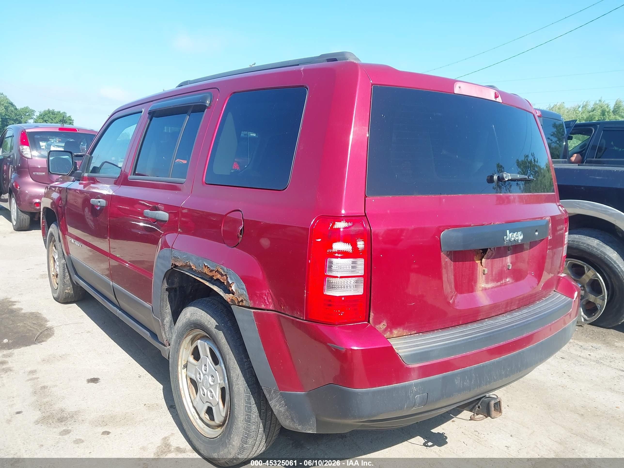 2013 Jeep Patriot Sport Red vin: 1C4NJPBAXDD213392
