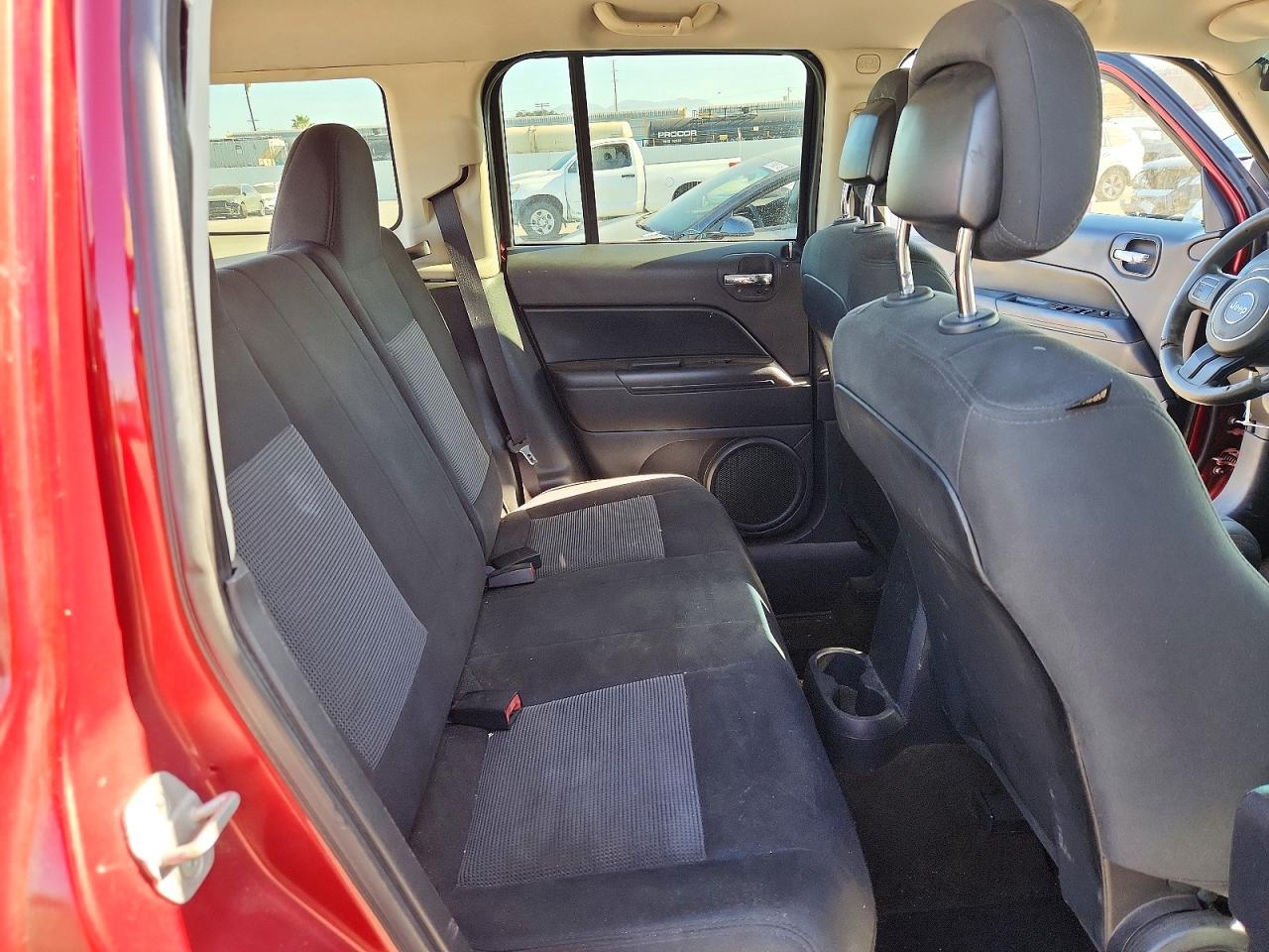 2014 Jeep Patriot Sport Красный vin: 1C4NJPBAXED541509