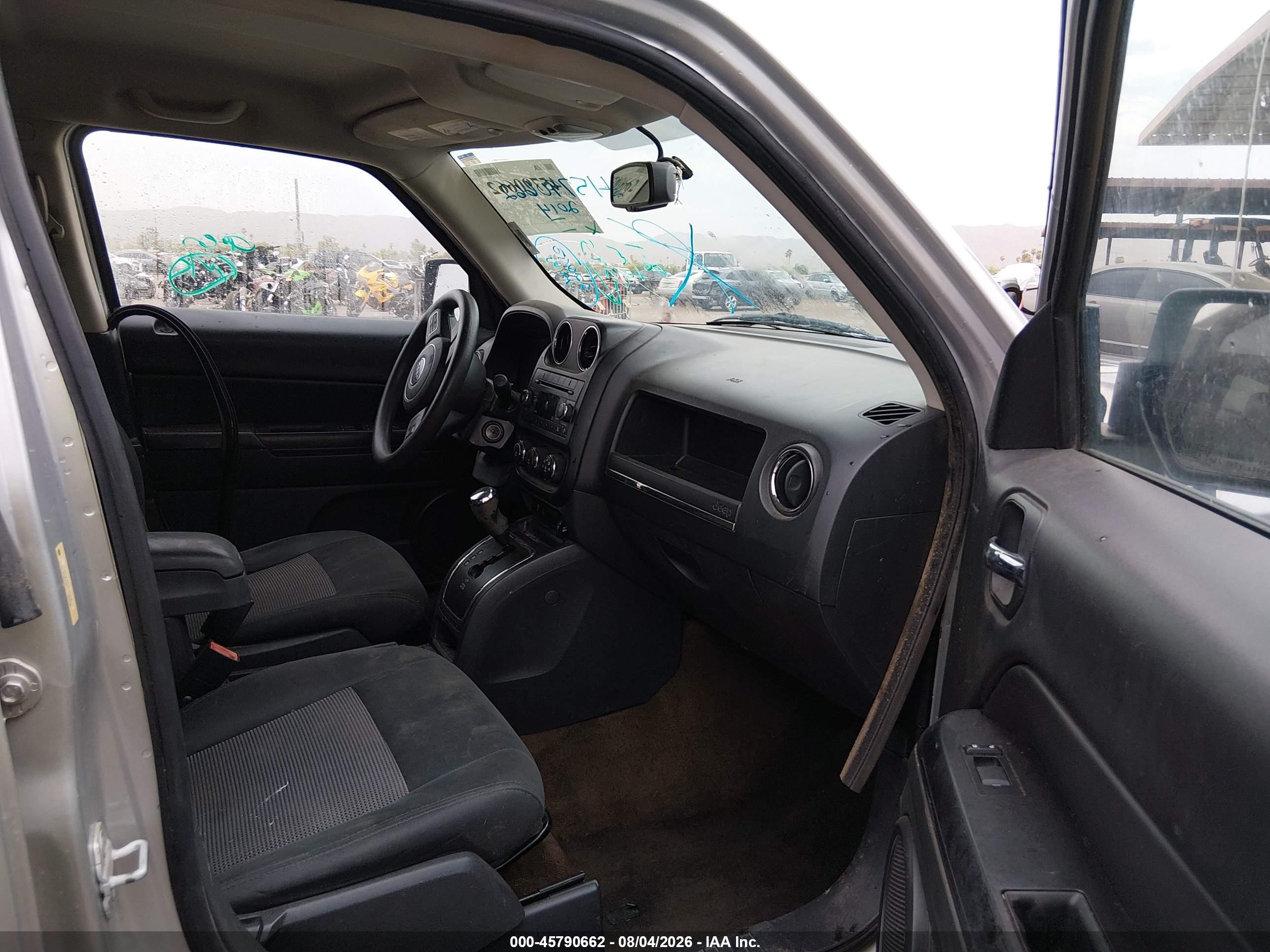 2014 Jeep Patriot Sport Gray vin: 1C4NJPBAXED559511