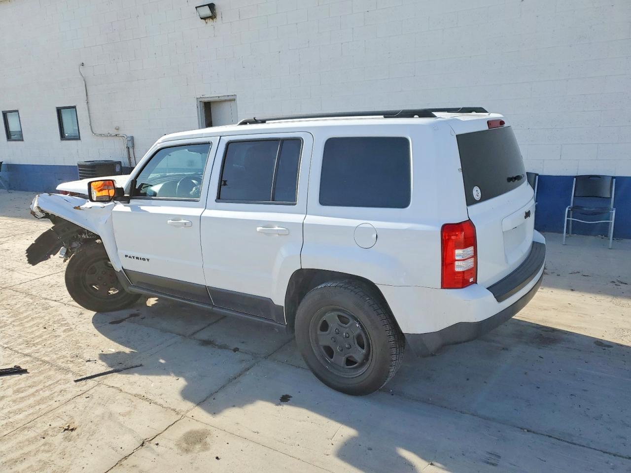 2014 Jeep Patriot Sport White vin: 1C4NJPBAXED731598