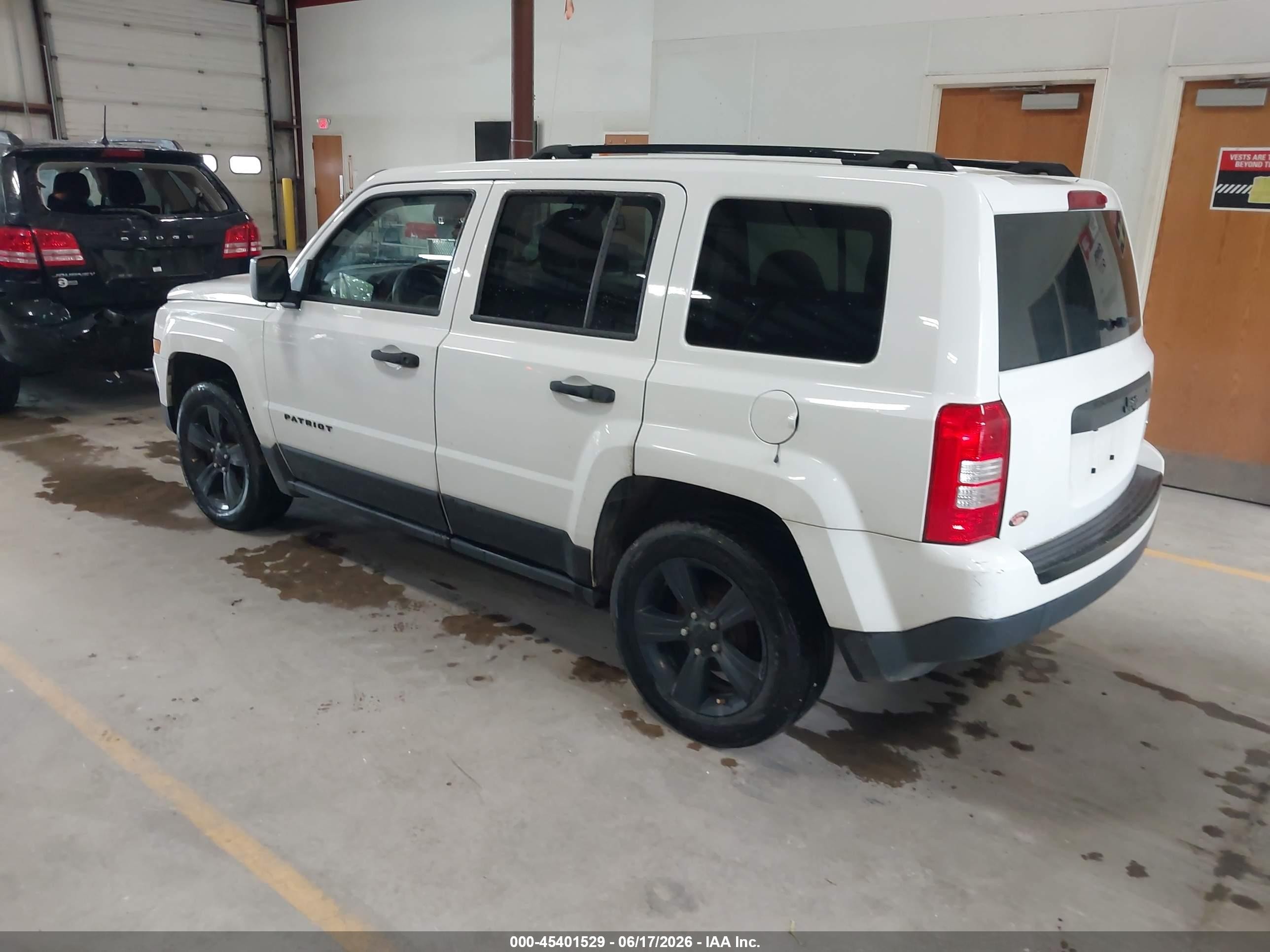 2014 Jeep Patriot Altitude White vin: 1C4NJPBAXED757831